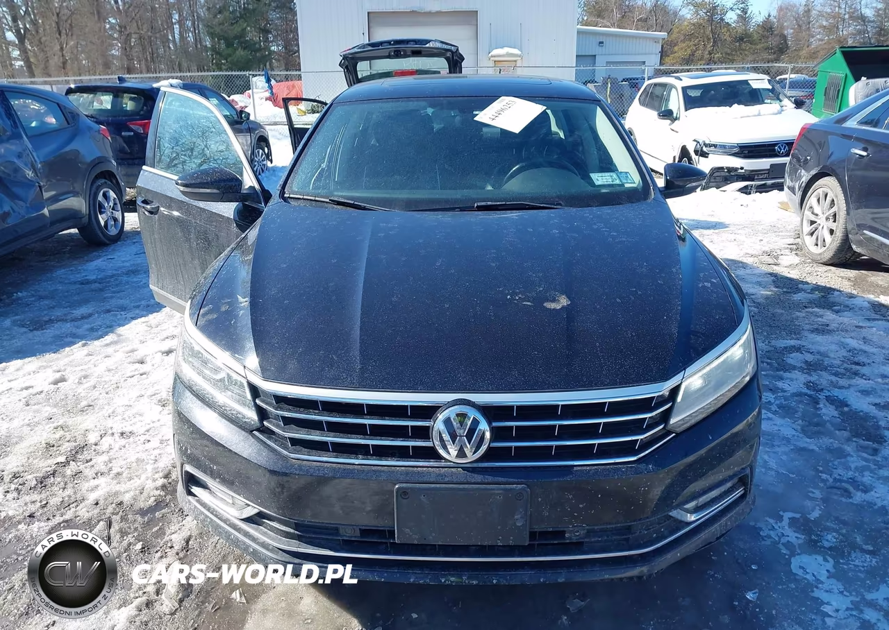 2017 Volkswagen Passat 1.8T Se VIN:1VWGT7A33HC012030 - 12