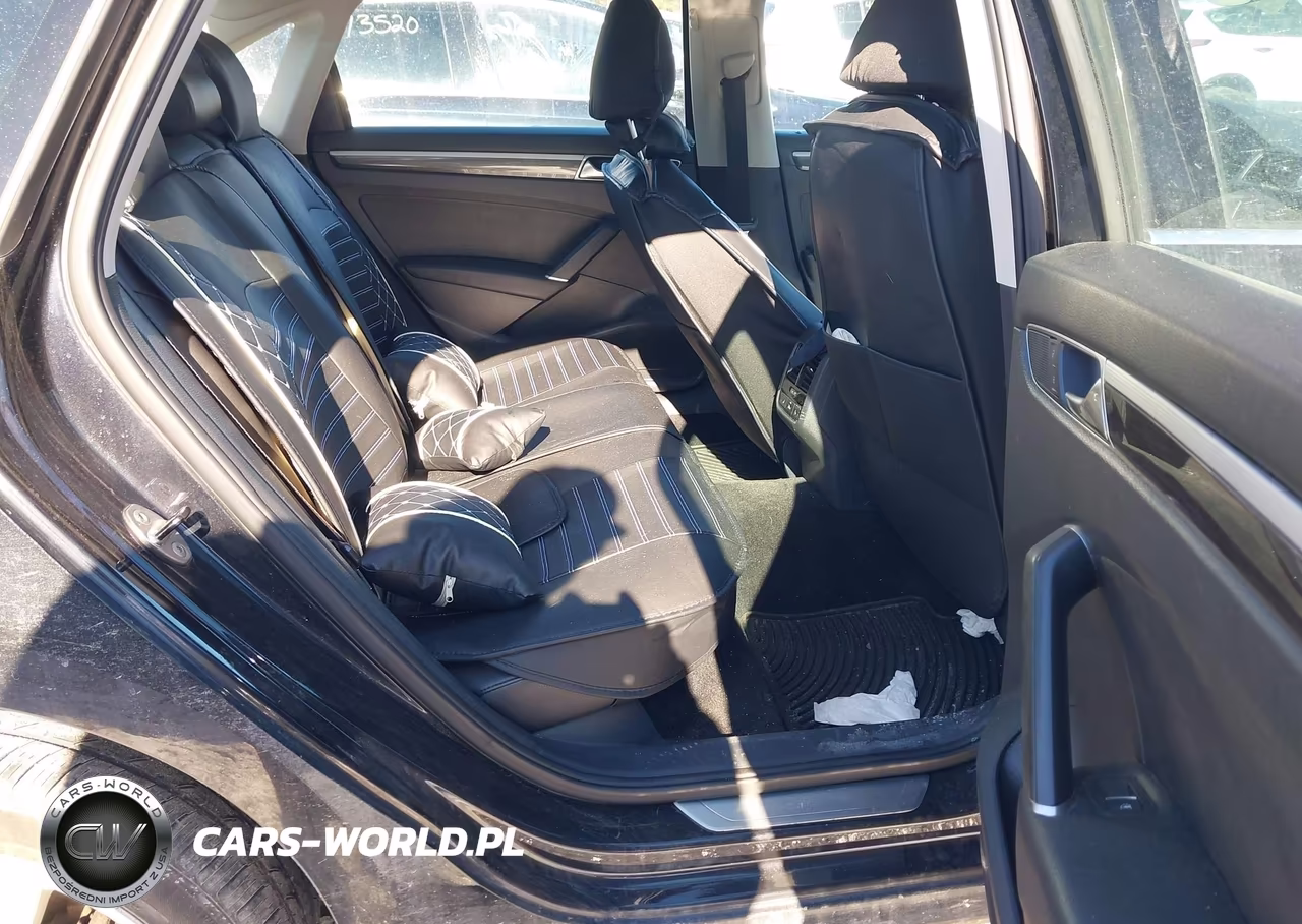 2017 Volkswagen Passat 1.8T Se VIN:1VWGT7A33HC012030 - 8