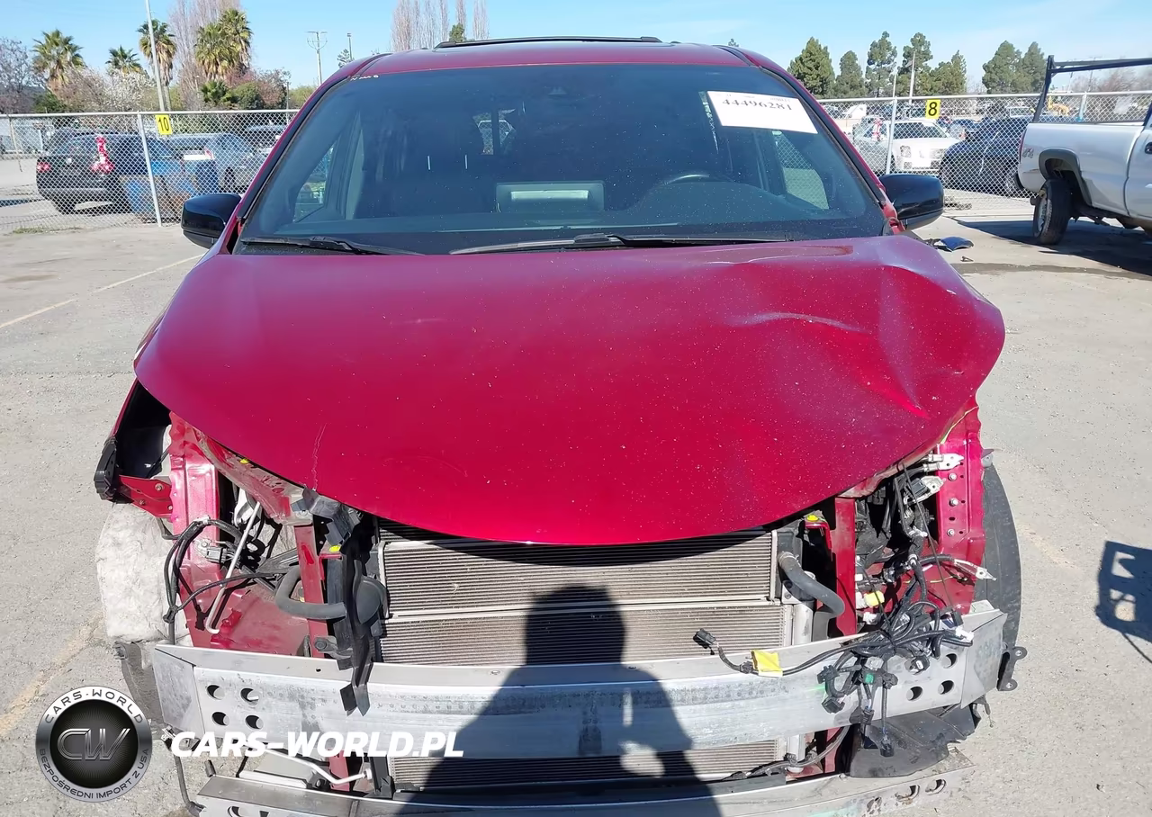 2022 Toyota Sienna Xse VIN:5TDDRKEC6NS077062 - 6