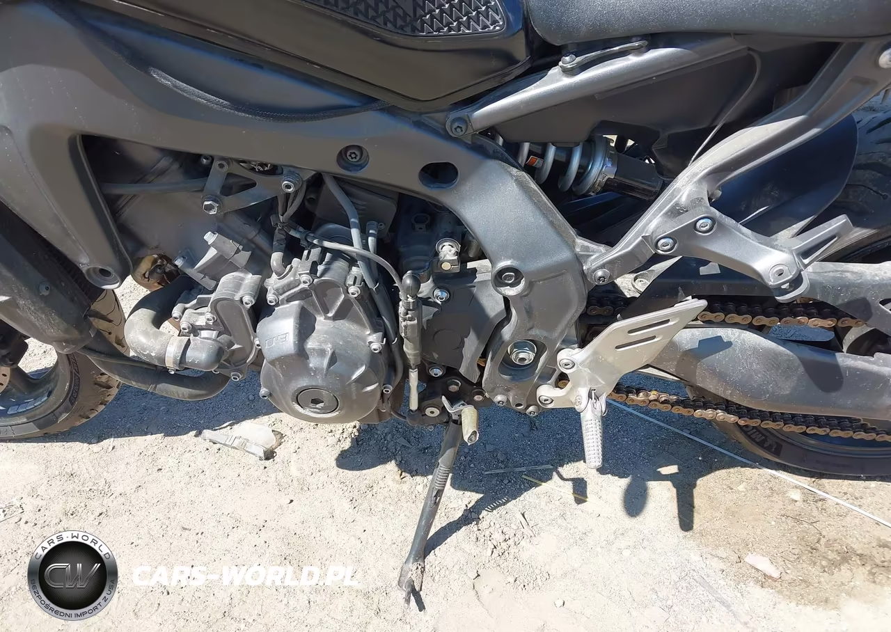 2022 Yamaha Mt09 C VIN:JYARN71Y2NA000729 - 9