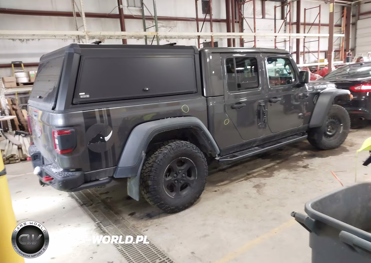 2021 Jeep Gladiator Rubicon 4X4 VIN:1C6JJTBG1ML554480 - 4