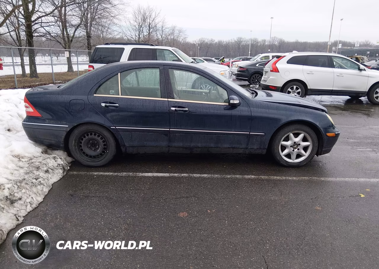 2003 Mercedes-Benz C 240 VIN:WDBRF61J83A521142 - 12