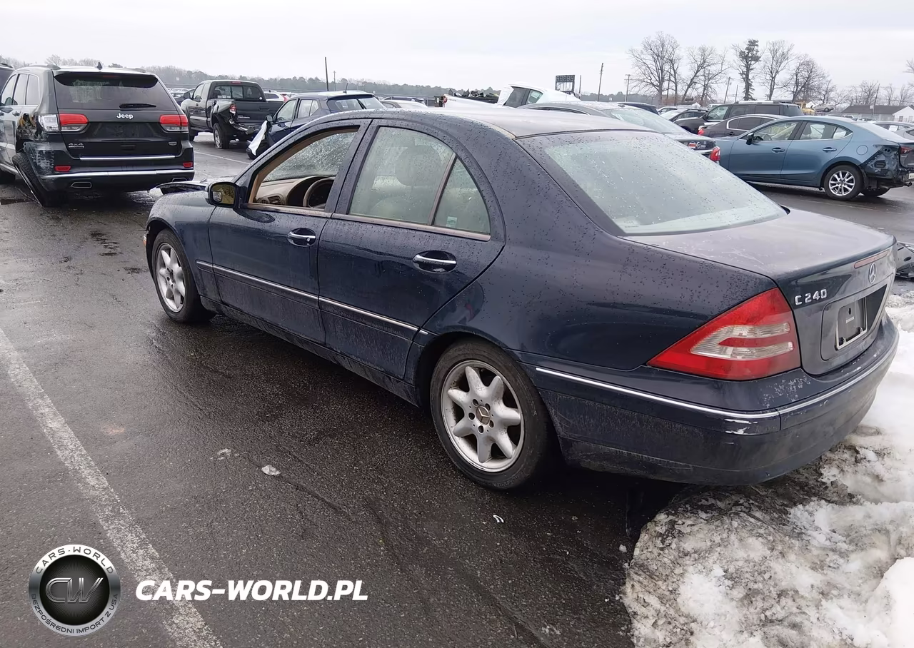 2003 Mercedes-Benz C 240 VIN:WDBRF61J83A521142 - 3