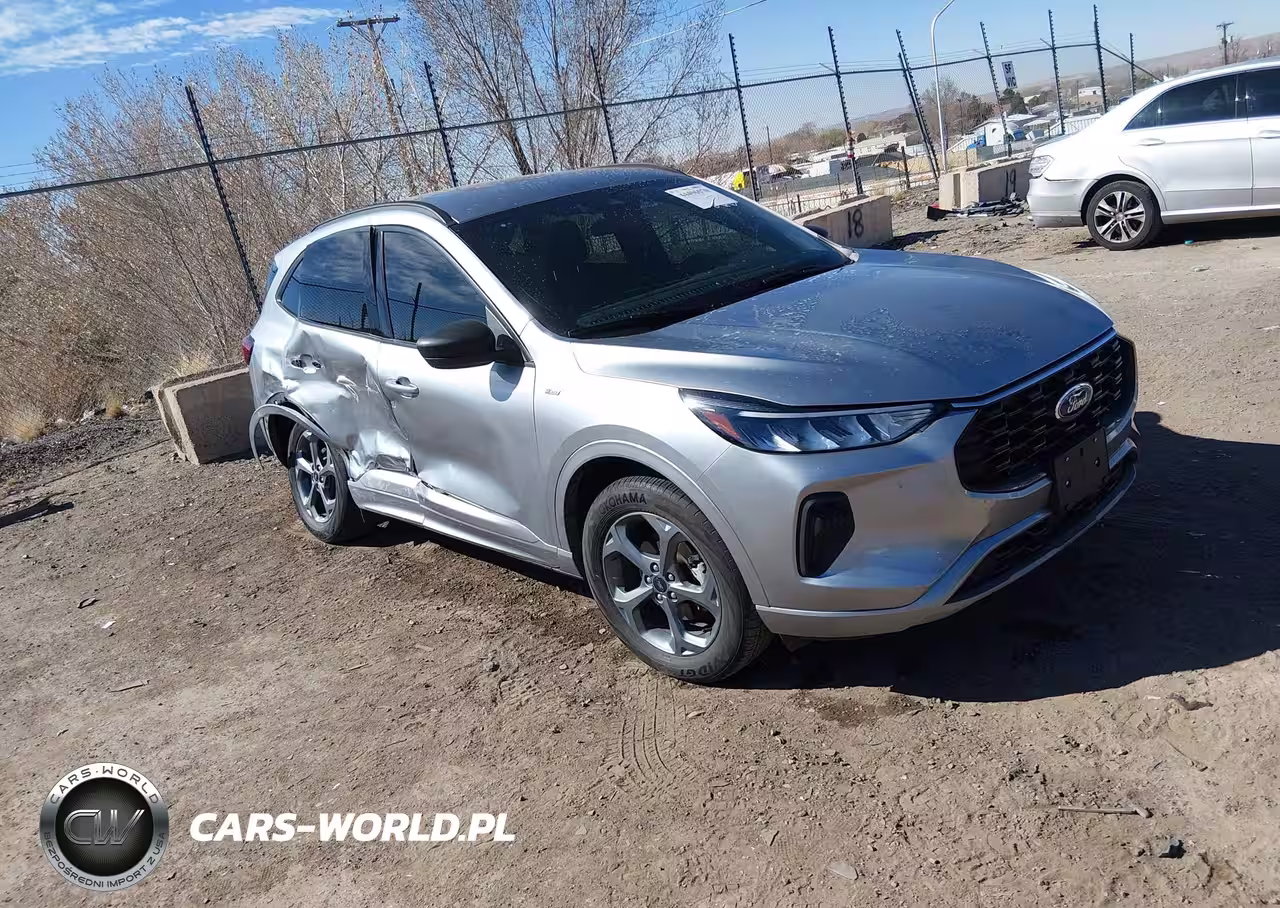 2023 Ford Escape St-Line