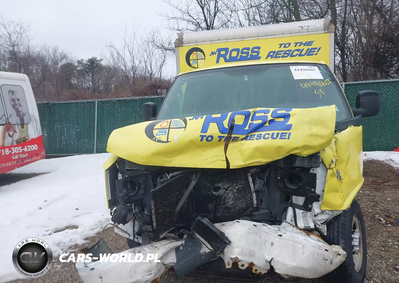 2010 GMC Savana Cutaway Work Van VIN:1GD1G2AA7A1903031 - 13