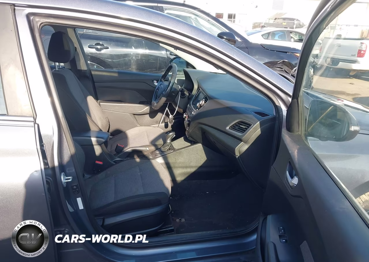 2019 Hyundai Accent Limited VIN:3KPC34A31KE066121 - 5