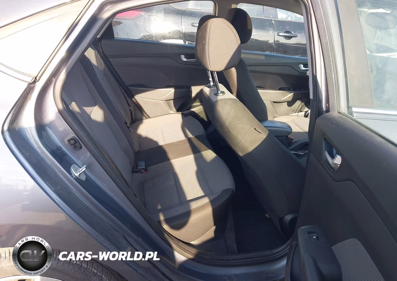 2019 Hyundai Accent Limited VIN:3KPC34A31KE066121 - 8