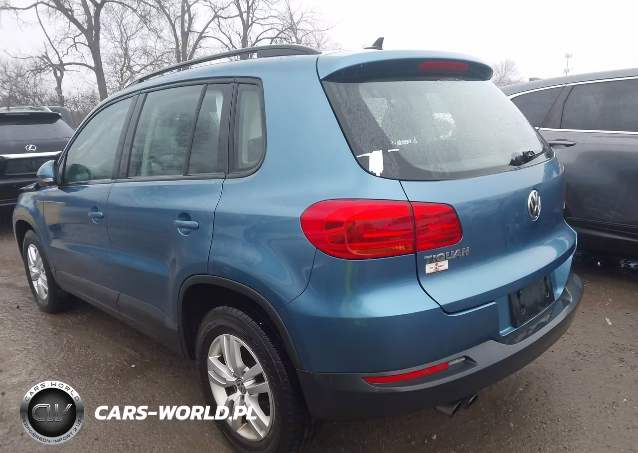 2017 Volkswagen Tiguan 2.0T-2.0T S VIN:WVGBV7AX0HK025829 - 3