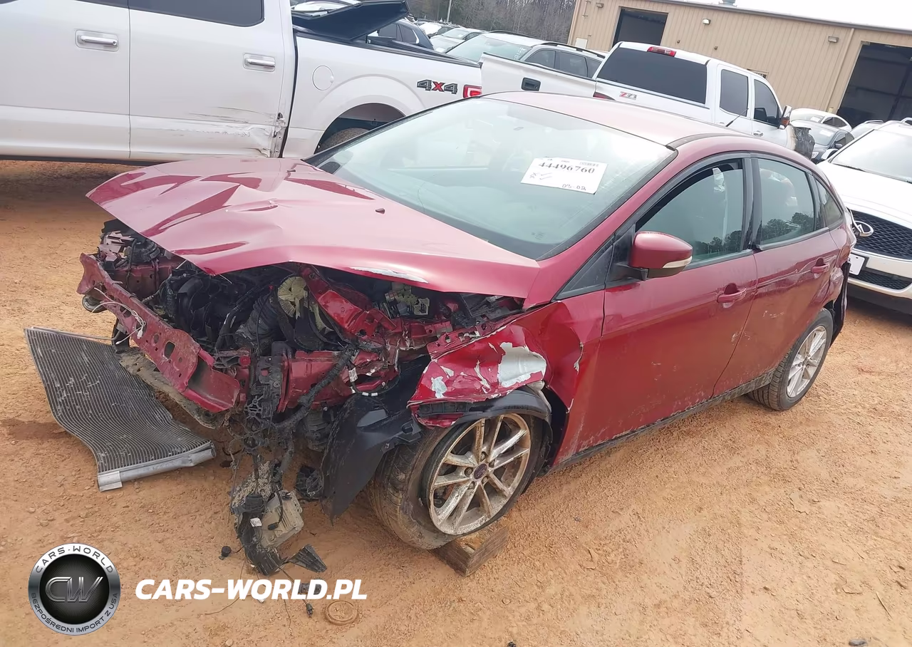 2016 Ford Focus Se VIN:1FADP3F21GL243869 - 2