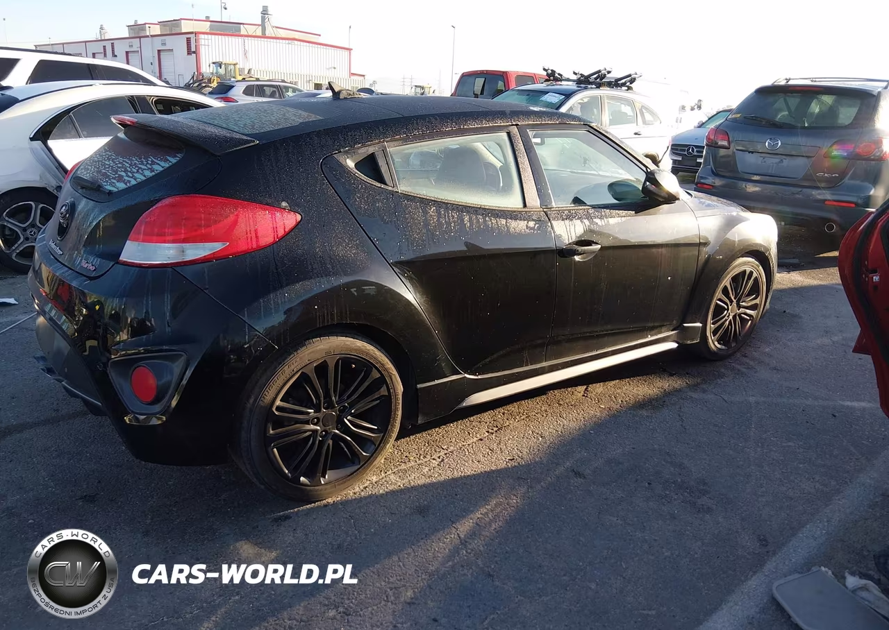 2016 Hyundai Veloster Turbo VIN:KMHTC6AE9GU266021 - 4