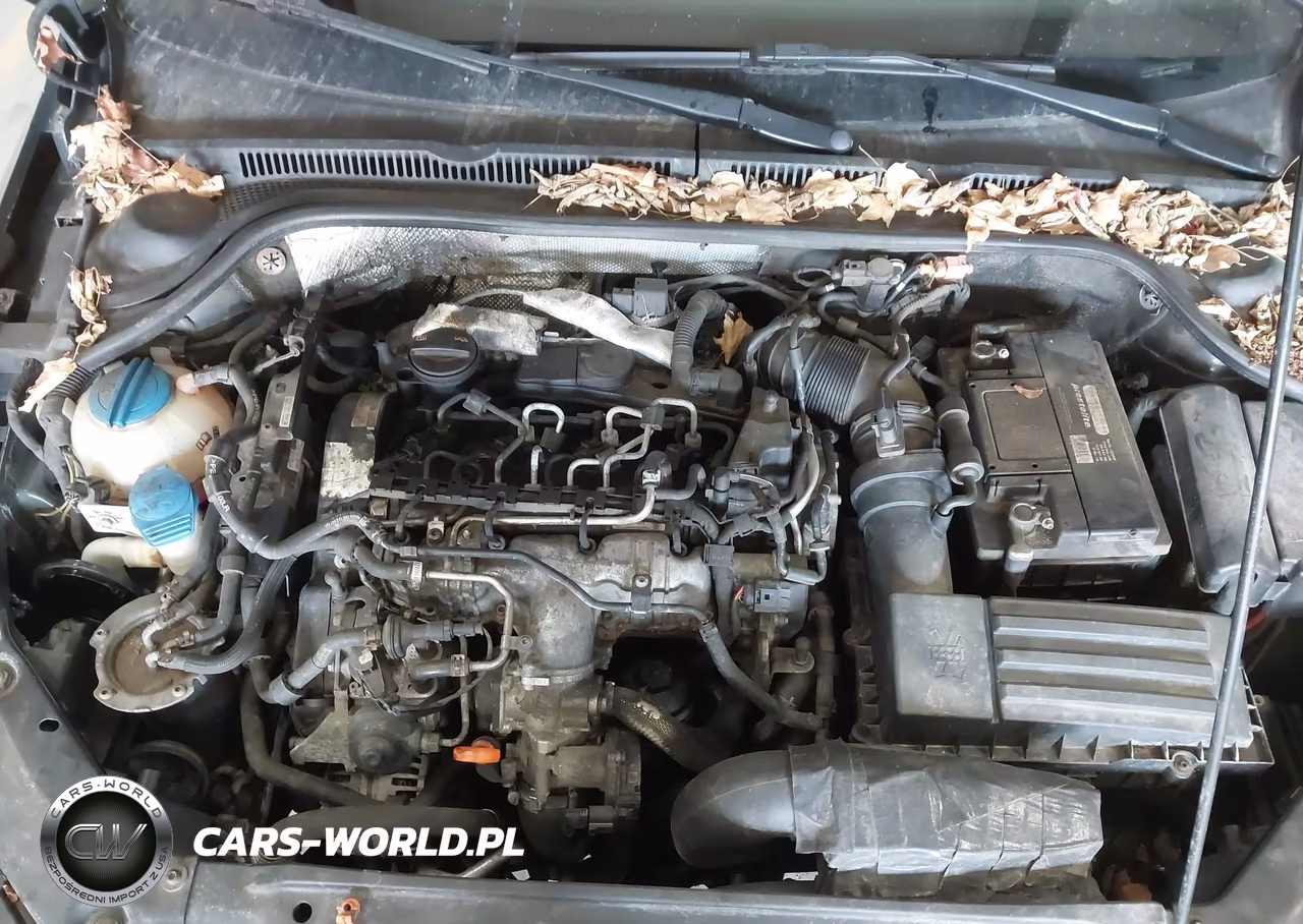 2011 Volkswagen Jetta 2.0L Tdi VIN:3VWLL7AJ8BM031174 - 10