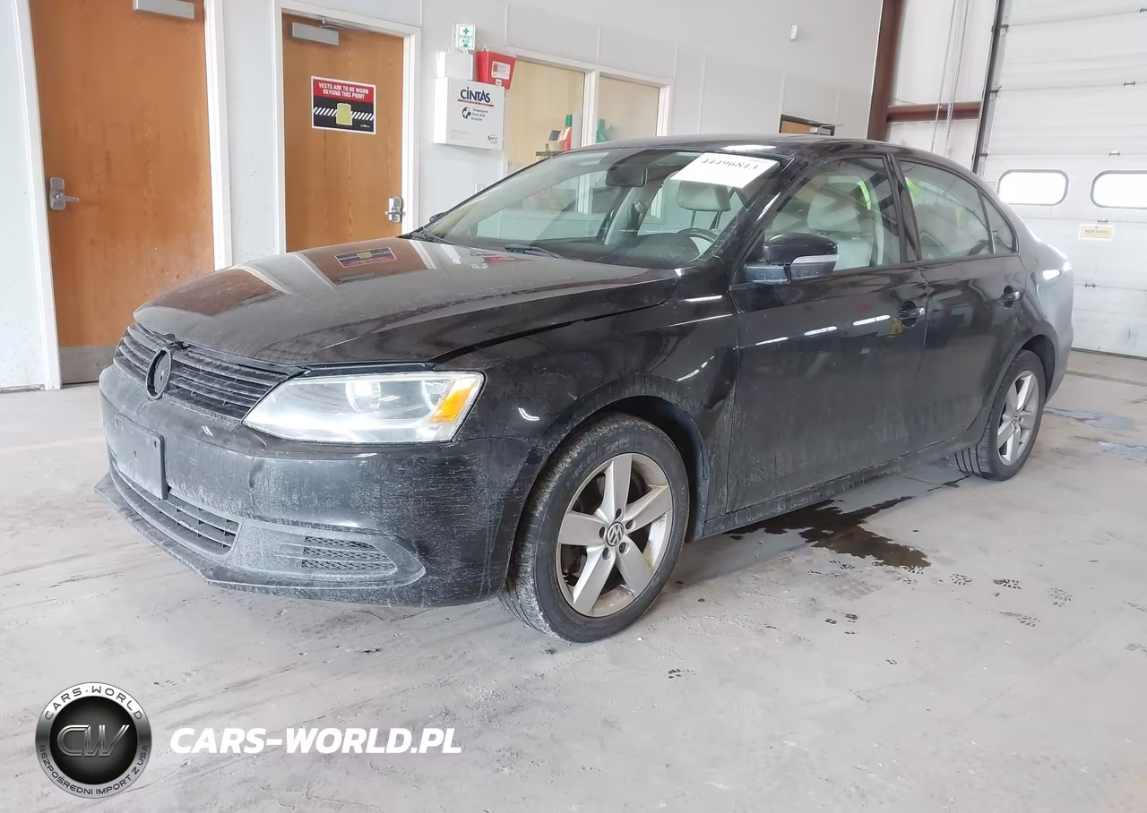 2011 Volkswagen Jetta 2.0L Tdi VIN:3VWLL7AJ8BM031174 - 2