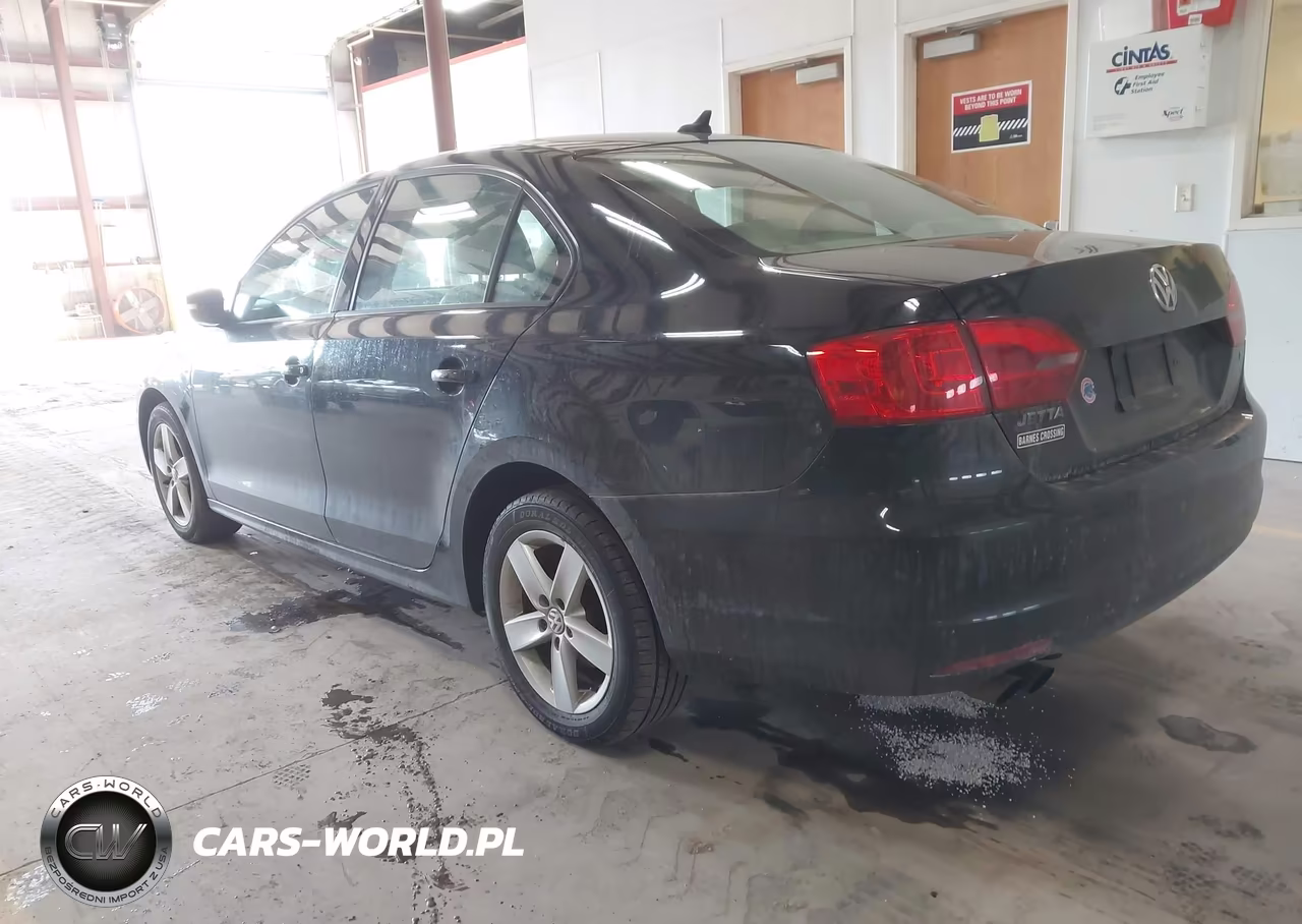 2011 Volkswagen Jetta 2.0L Tdi VIN:3VWLL7AJ8BM031174 - 3