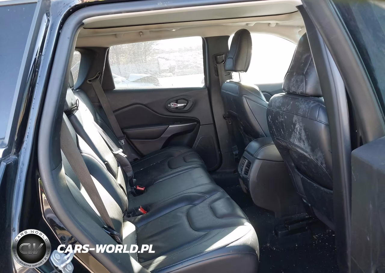 2021 Jeep Cherokee Limited 4X4 VIN:1C4PJMDX0MD133155 - 8