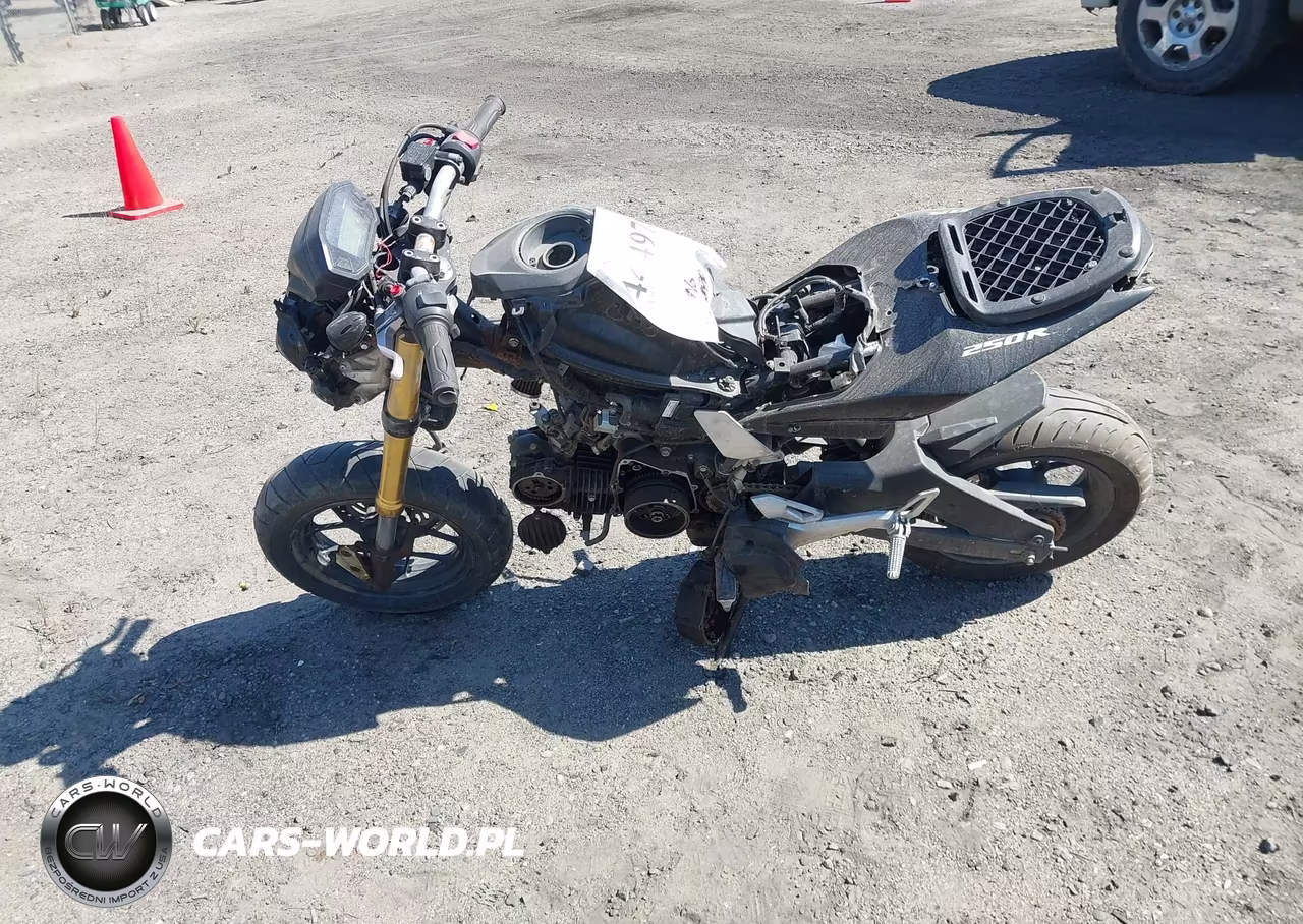2017 Honda Grom 125 VIN:MLHJC6113H5207998 - 12