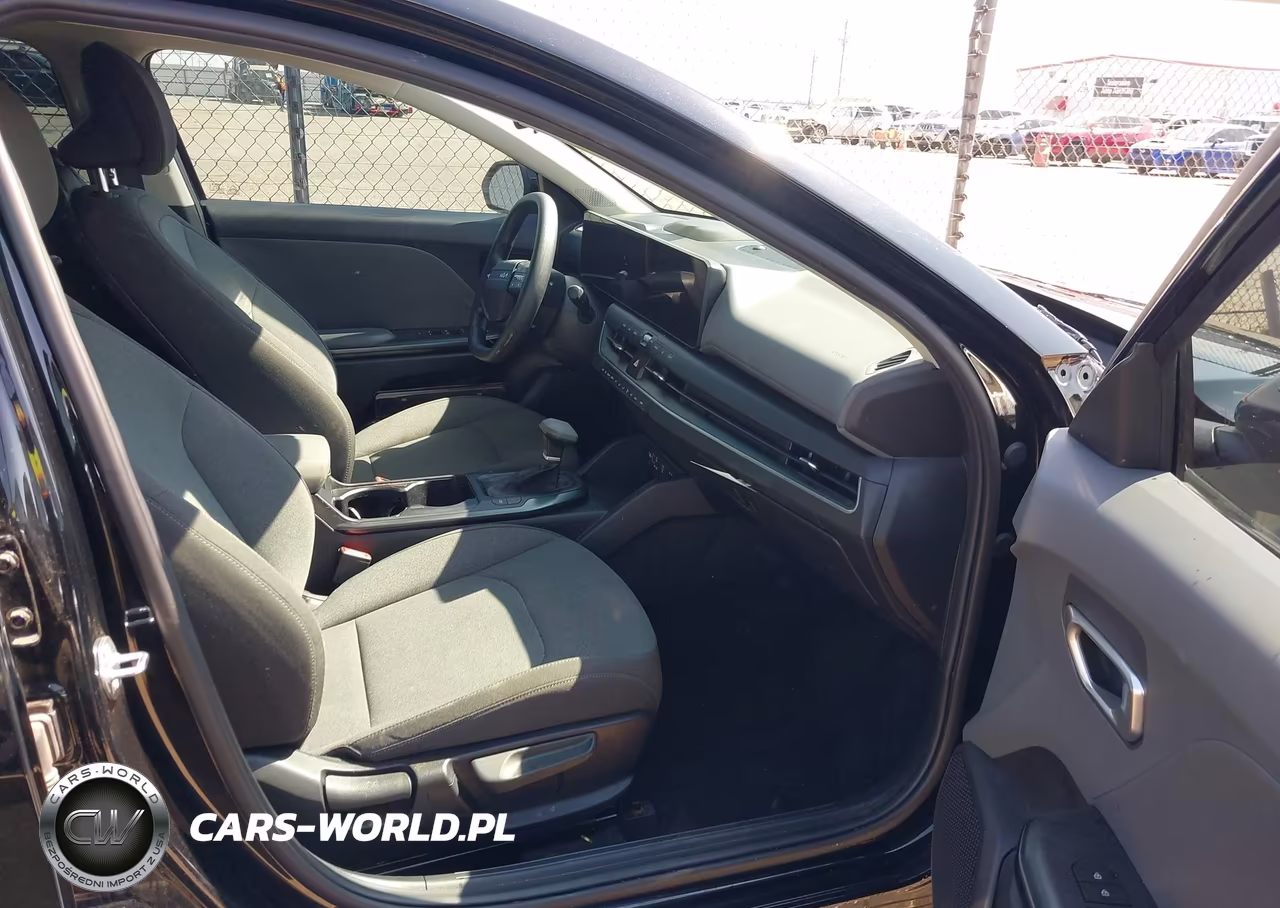 2025 Kia K4 Lxs VIN:3KPFT4DE0SE131776 - 5