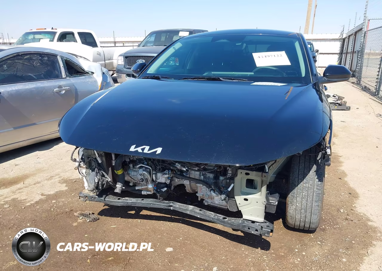 2025 Kia K4 Lxs VIN:3KPFT4DE0SE131776 - 6