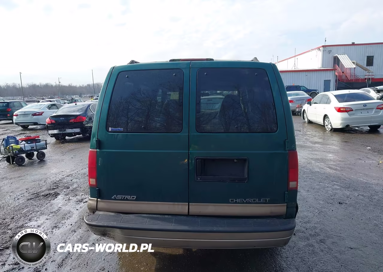 2000 Chevrolet Astro VIN:1GNDM19W0YB146487 - 17