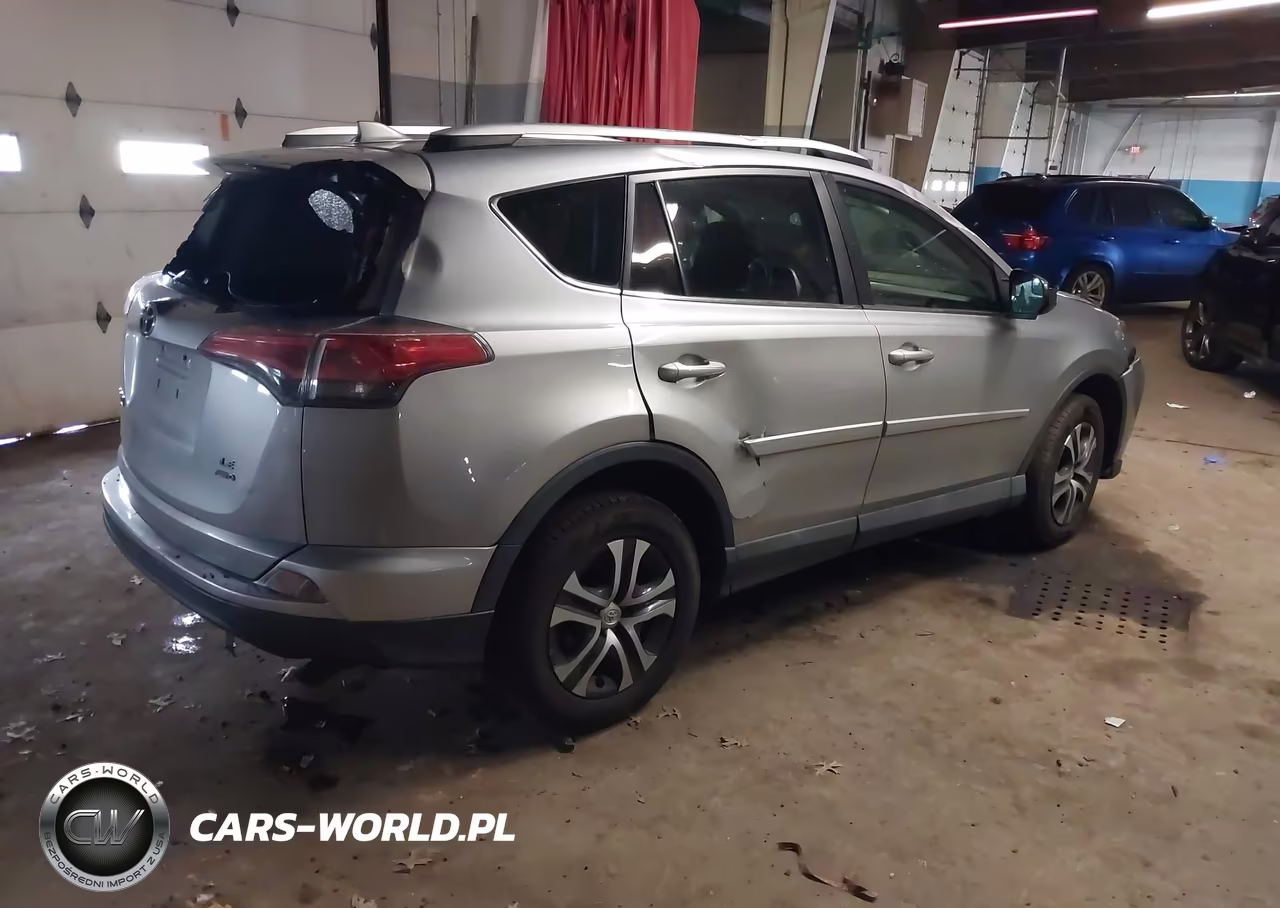 2016 Toyota Rav4 Le VIN:2T3BFREV5GW416034 - 4