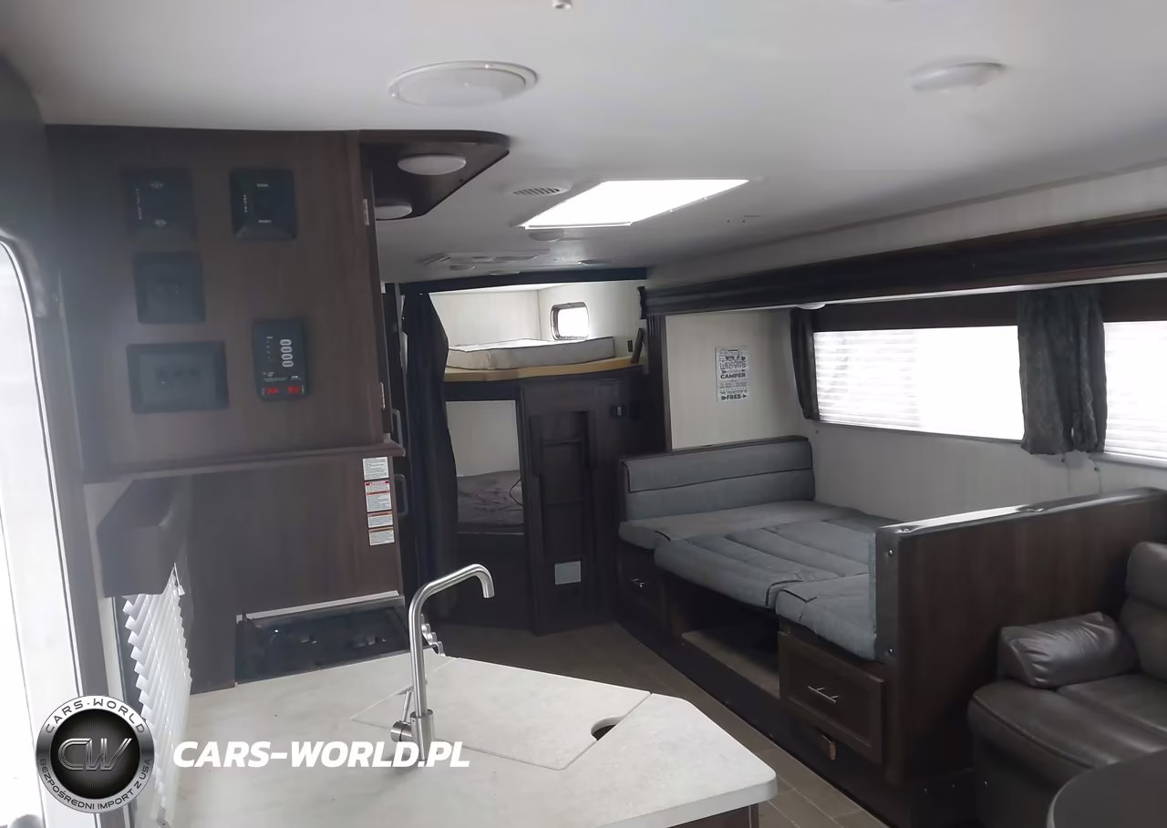 2020 Cherokee Other VIN:4X4TCKB25LK060910 - 5