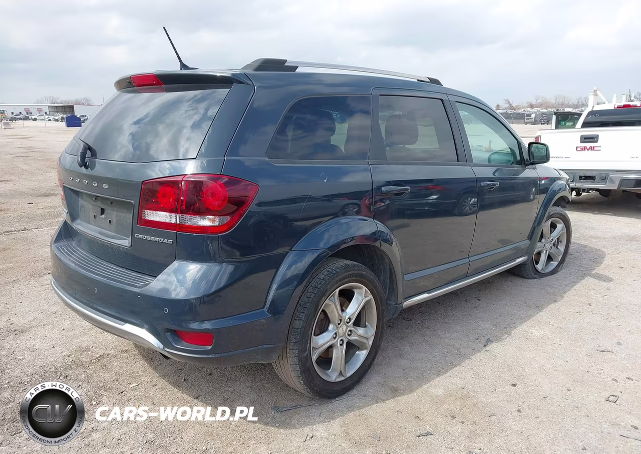 2017 Dodge Journey Crossroad VIN:3C4PDCGB1HT691825 - 4