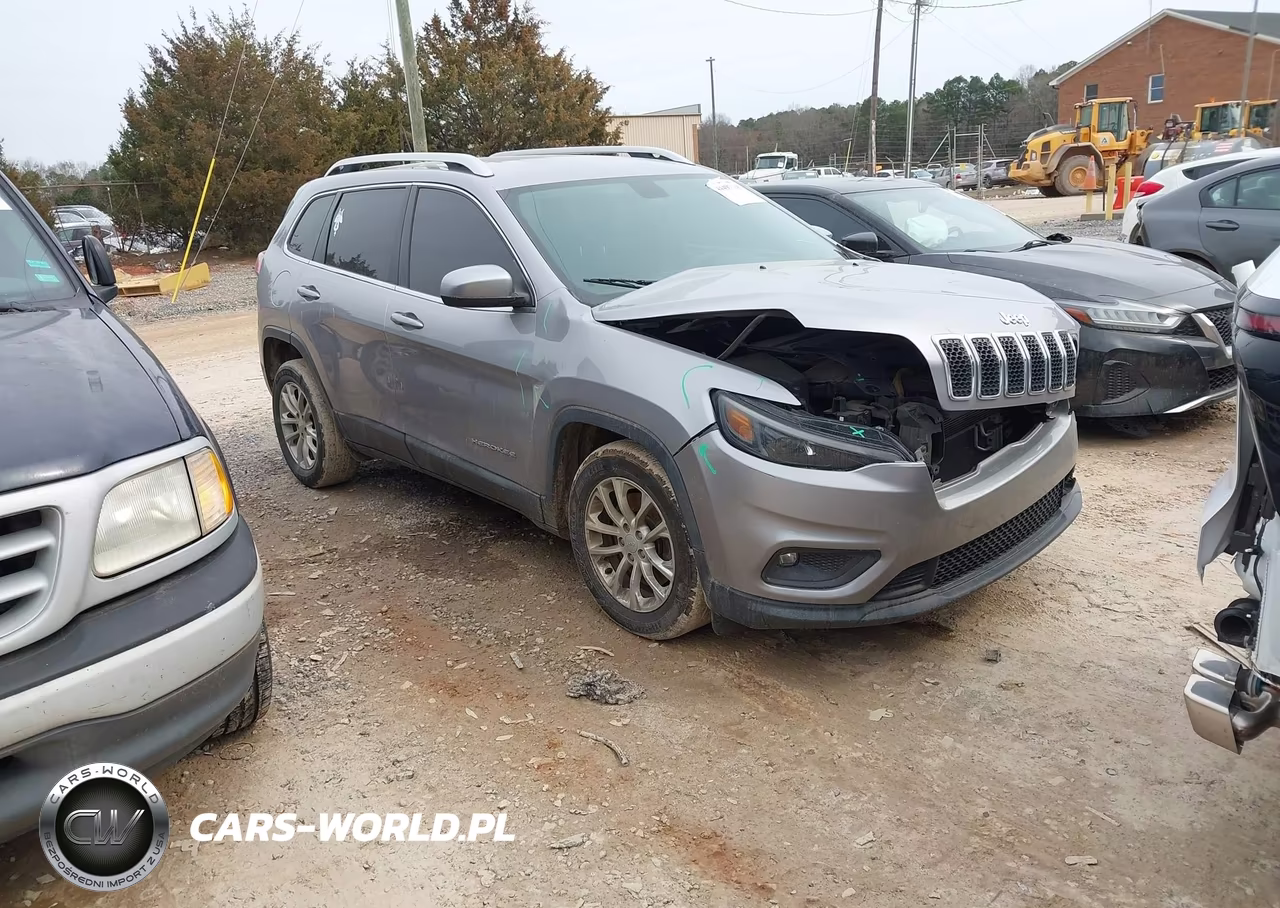 2019 Jeep Cherokee Latitude Fwd