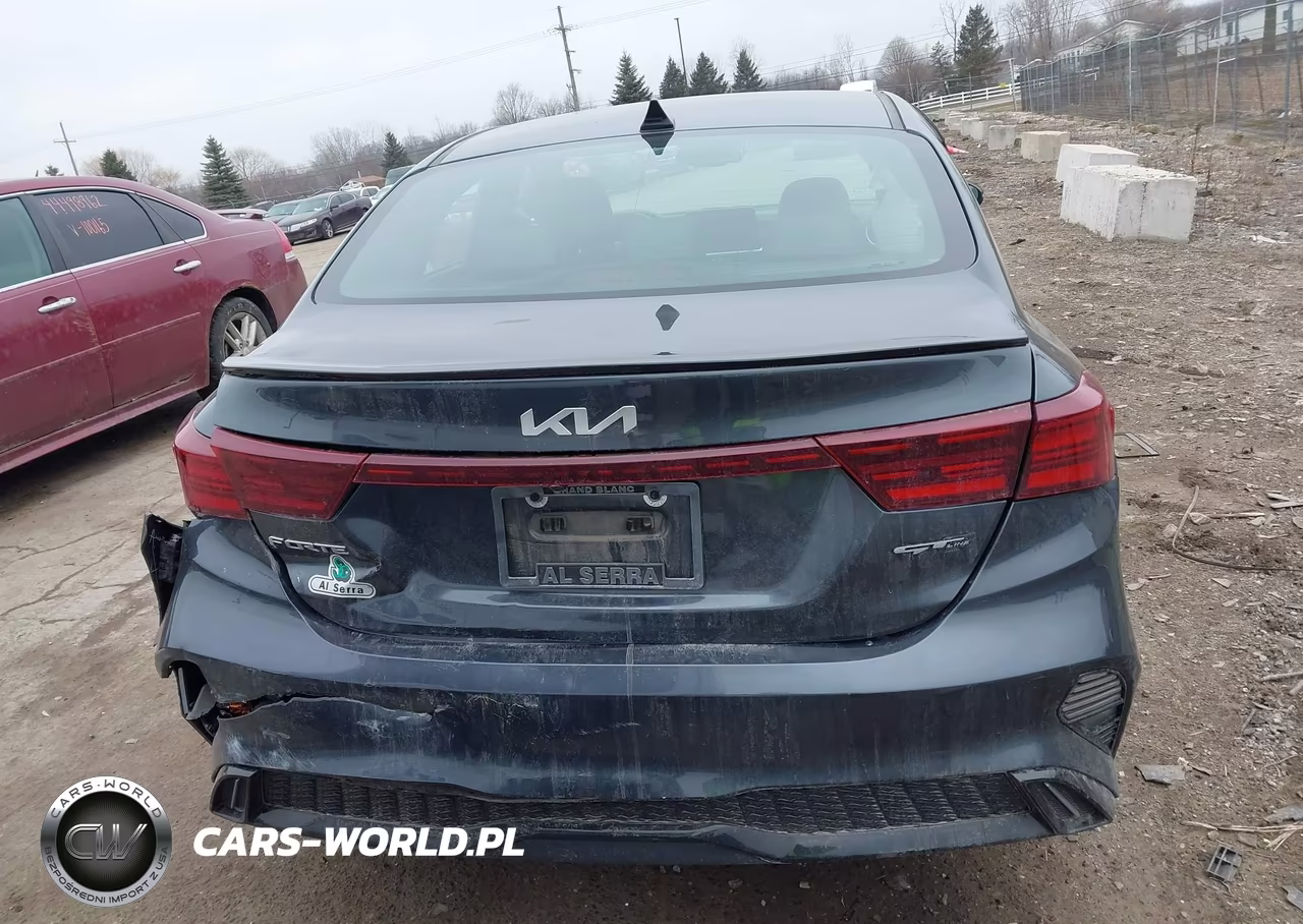 2023 Kia Forte Gt-Line VIN:3KPF54ADXPE642800 - 16