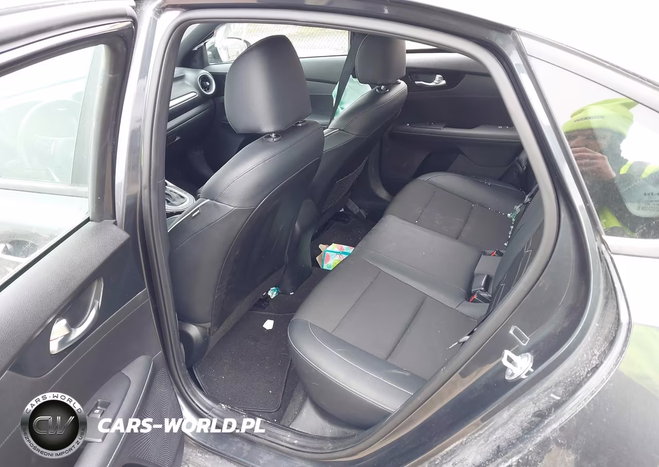2023 Kia Forte Gt-Line VIN:3KPF54ADXPE642800 - 8
