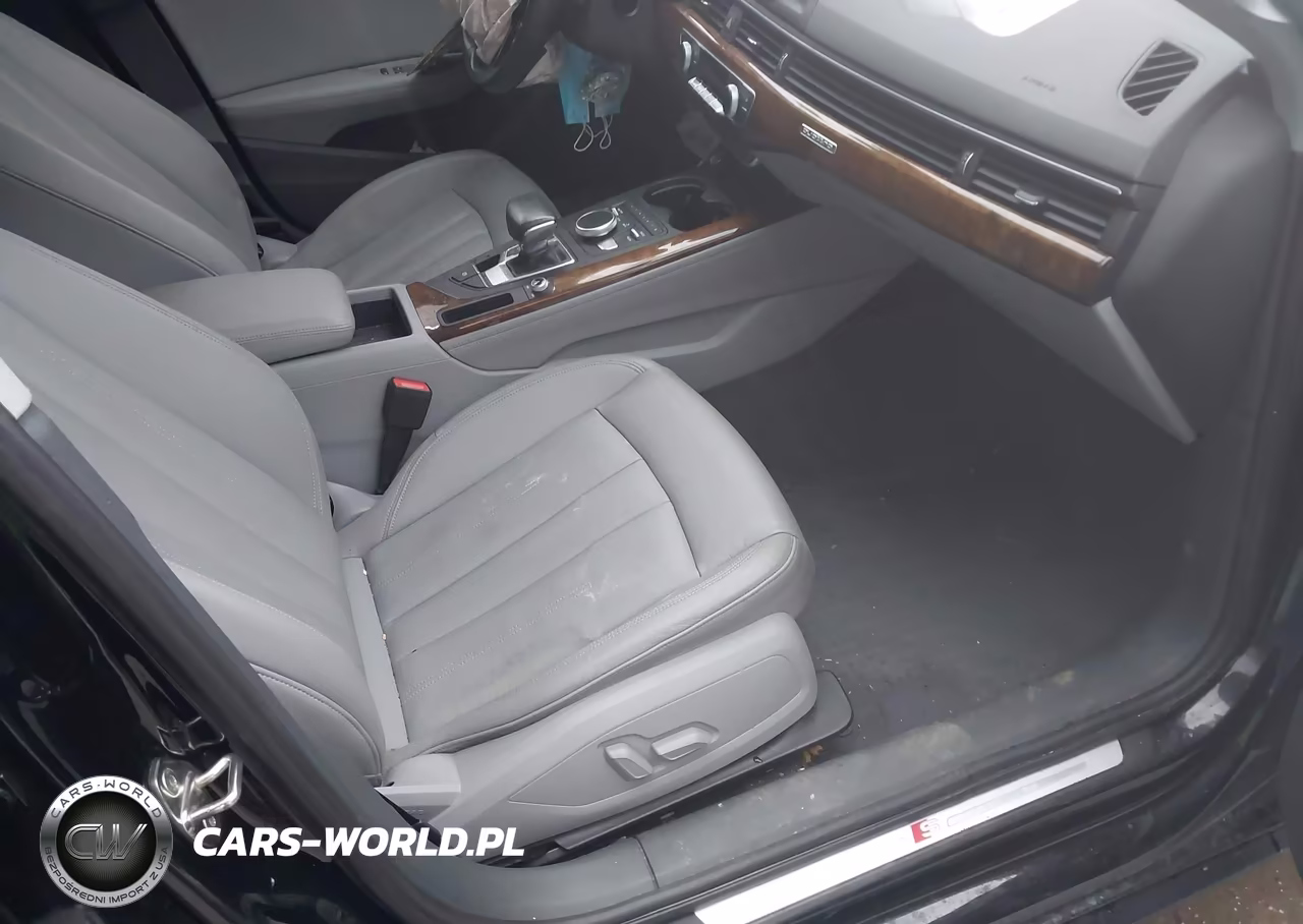 2019 Audi A4 45 Premium VIN:WAUENAF40KA003367 - 5