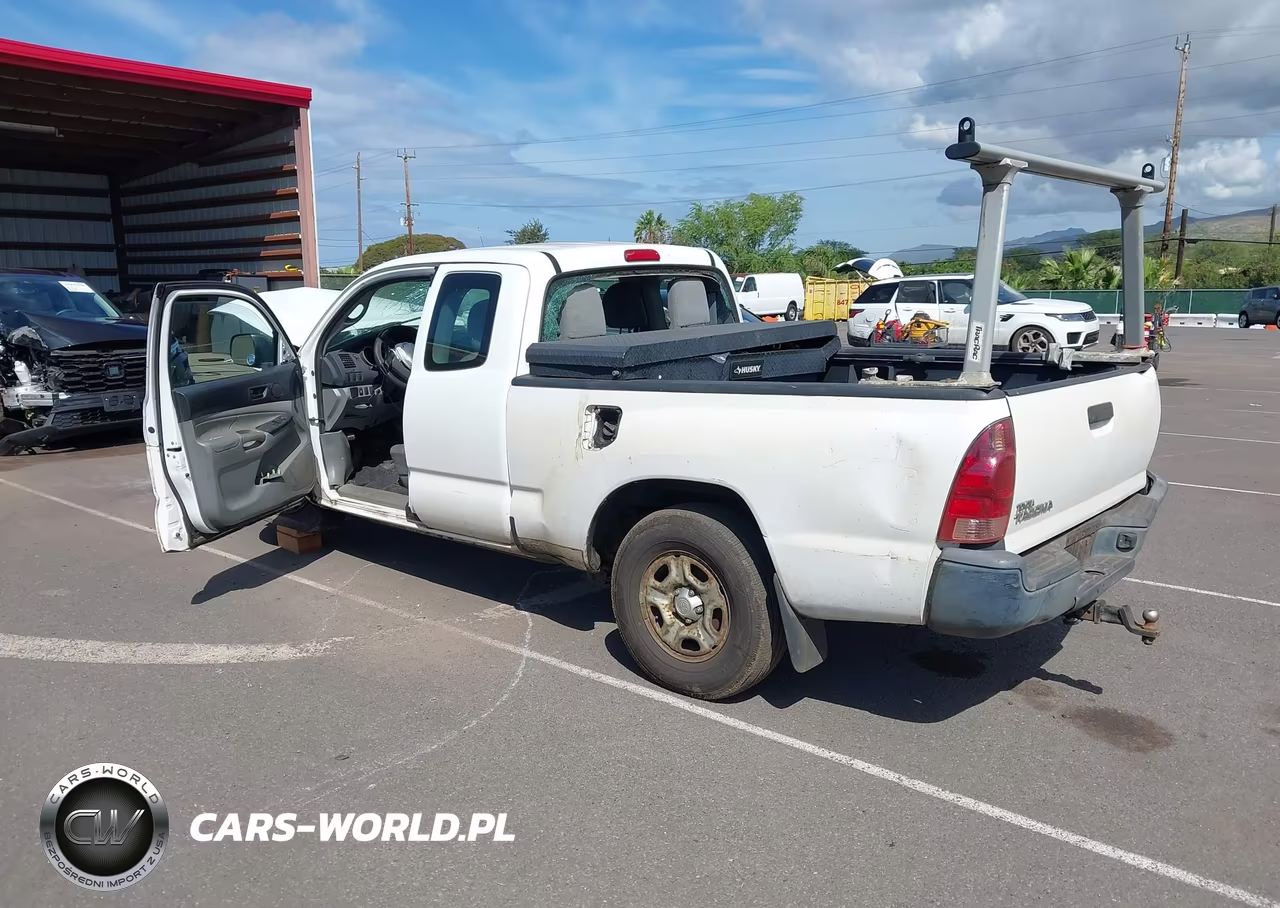 2012 Toyota Tacoma VIN:5TFTX4CN3CX020231 - 3