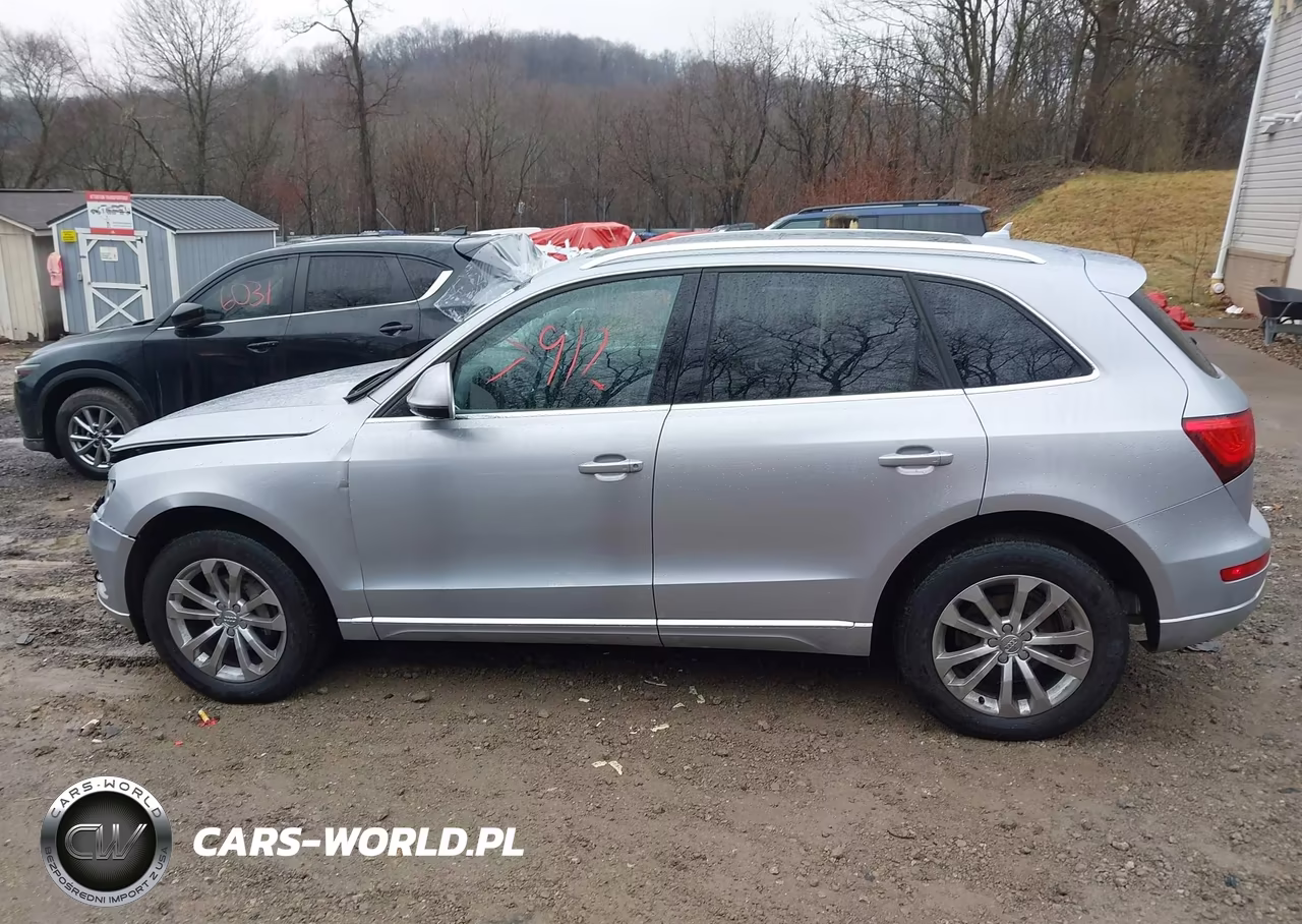 2016 Audi Q5 2.0T Premium VIN:WA1C2AFP4GA018503 - 14