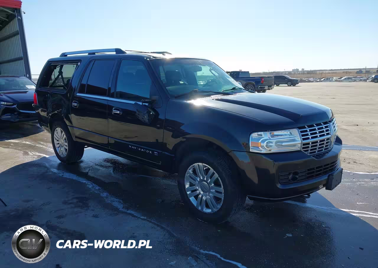2012 Lincoln Navigator L