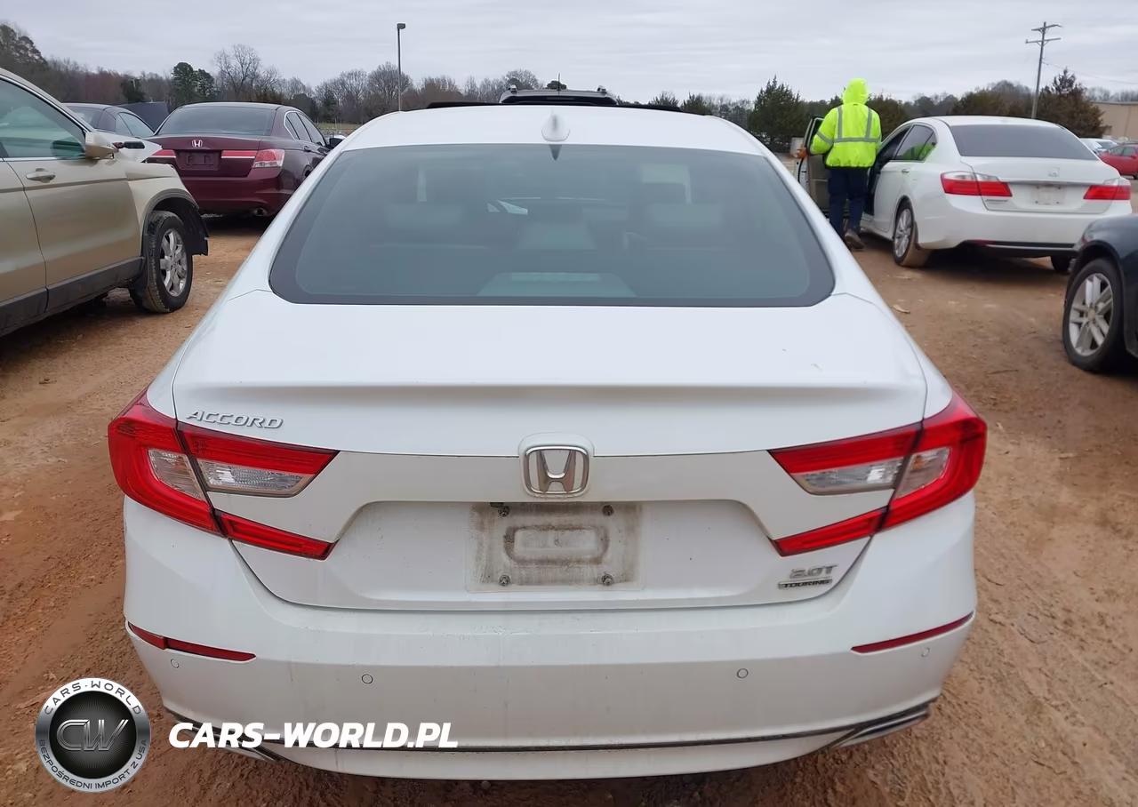 2018 Honda Accord Touring 2.0T VIN:1HGCV2F92JA053103 - 16