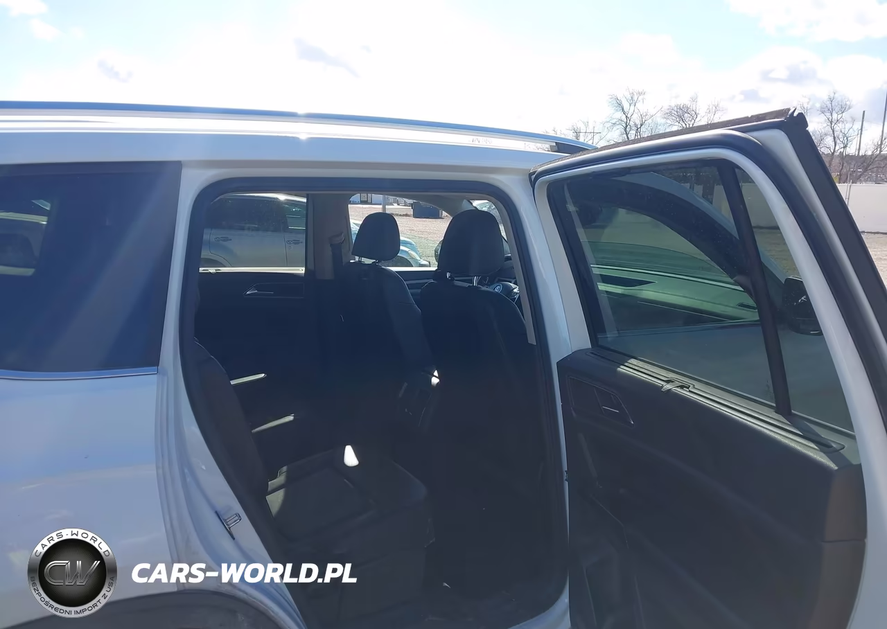 2019 Volkswagen Atlas 3.6L V6 Sel VIN:1V2MR2CA4KC543875 - 8