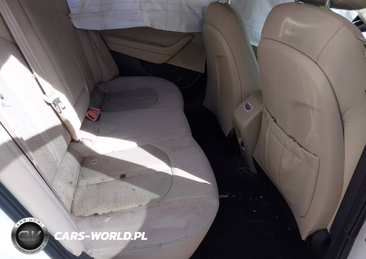 2019 Hyundai Sonata Se VIN:5NPE24AFXKH761005 - 8