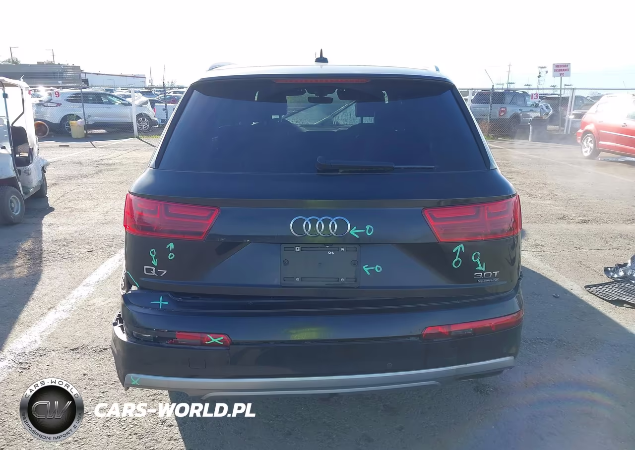 2018 Audi Q7 3.0T Premium VIN:WA1LAAF78JD048807 - 16