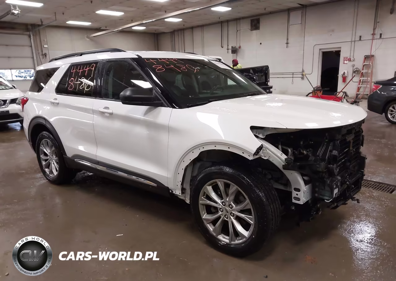 2020 Ford Explorer Xlt