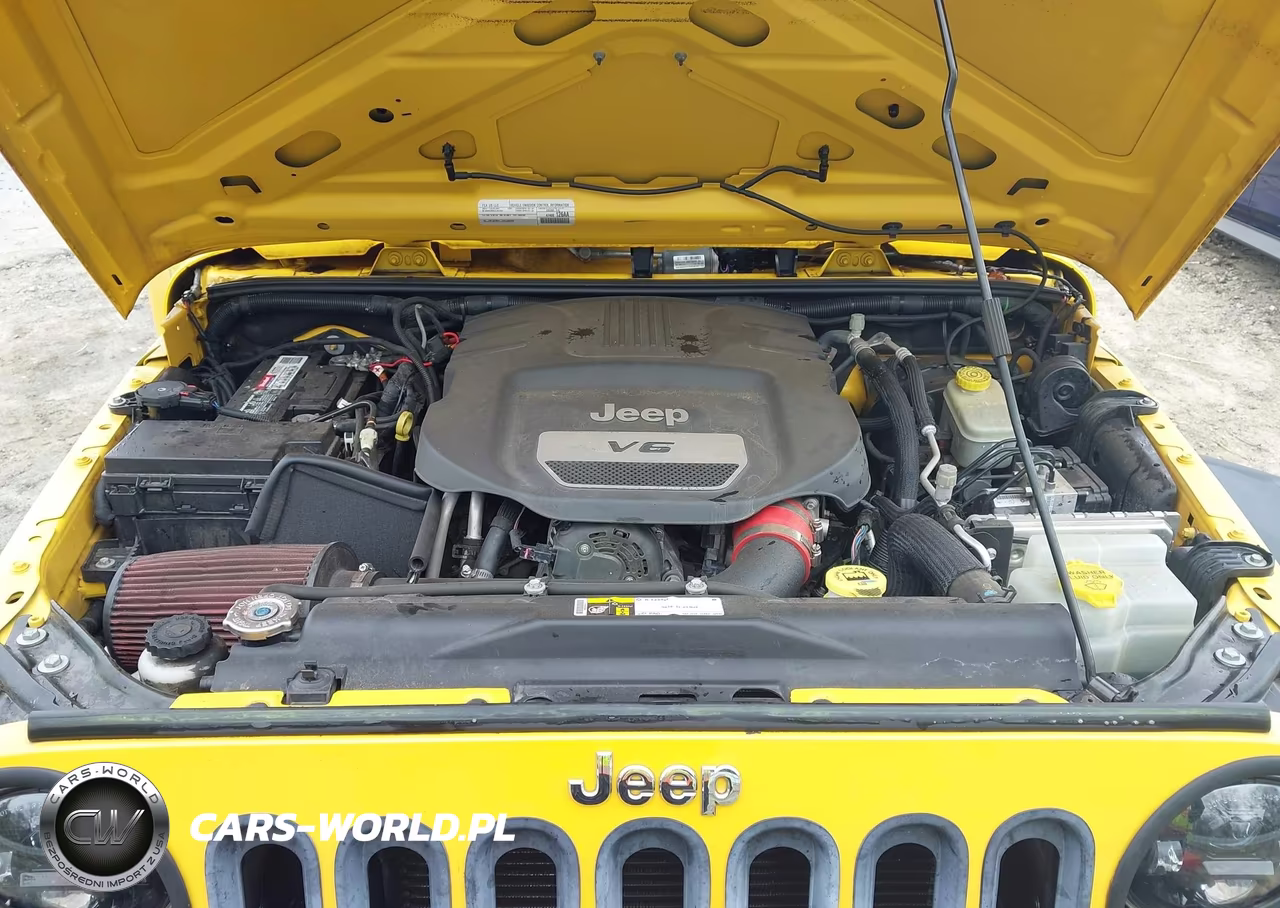 2015 Jeep Wrangler Unlimited Sport VIN:1C4BJWDG0FL688119 - 10