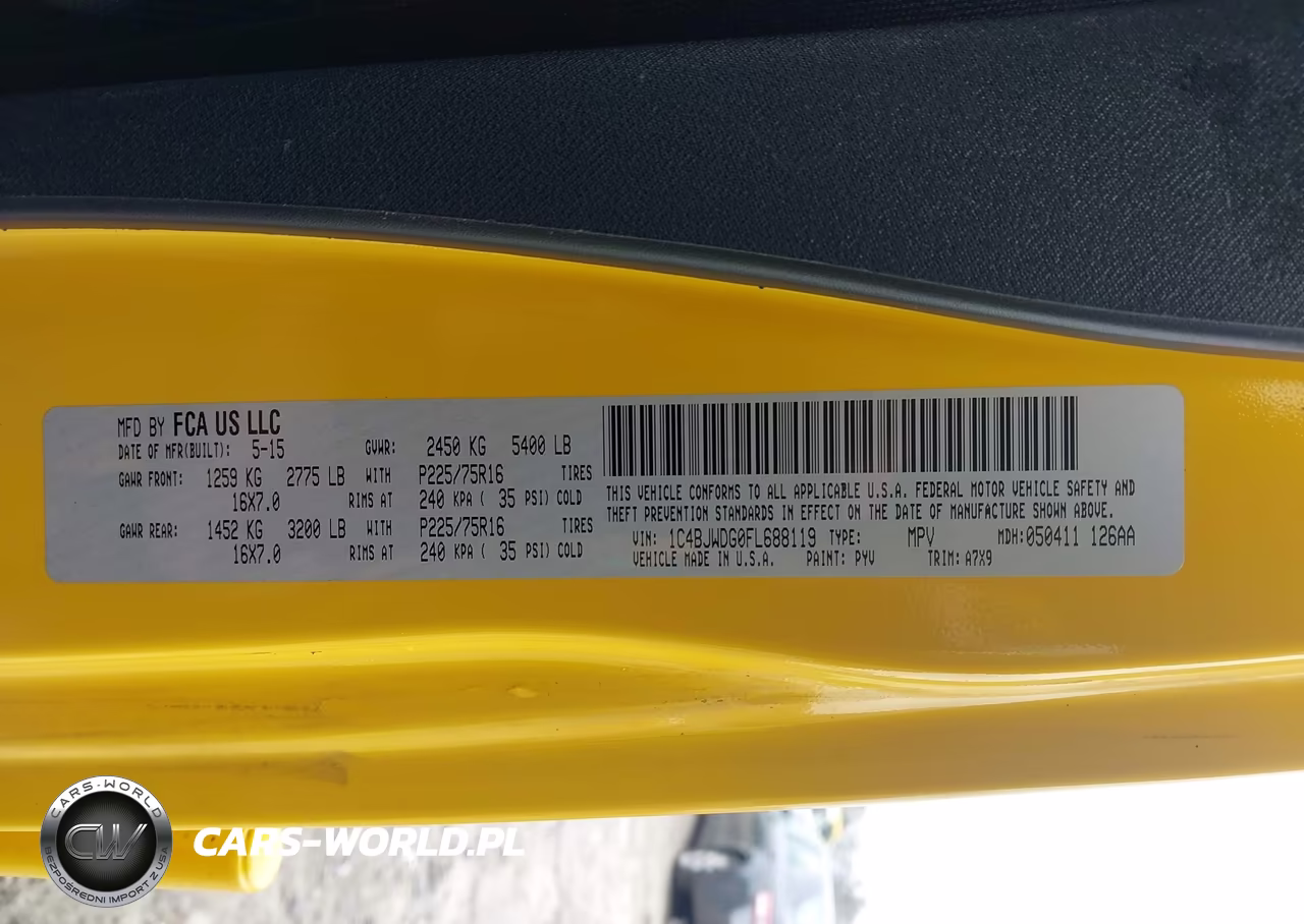 2015 Jeep Wrangler Unlimited Sport VIN:1C4BJWDG0FL688119 - 9