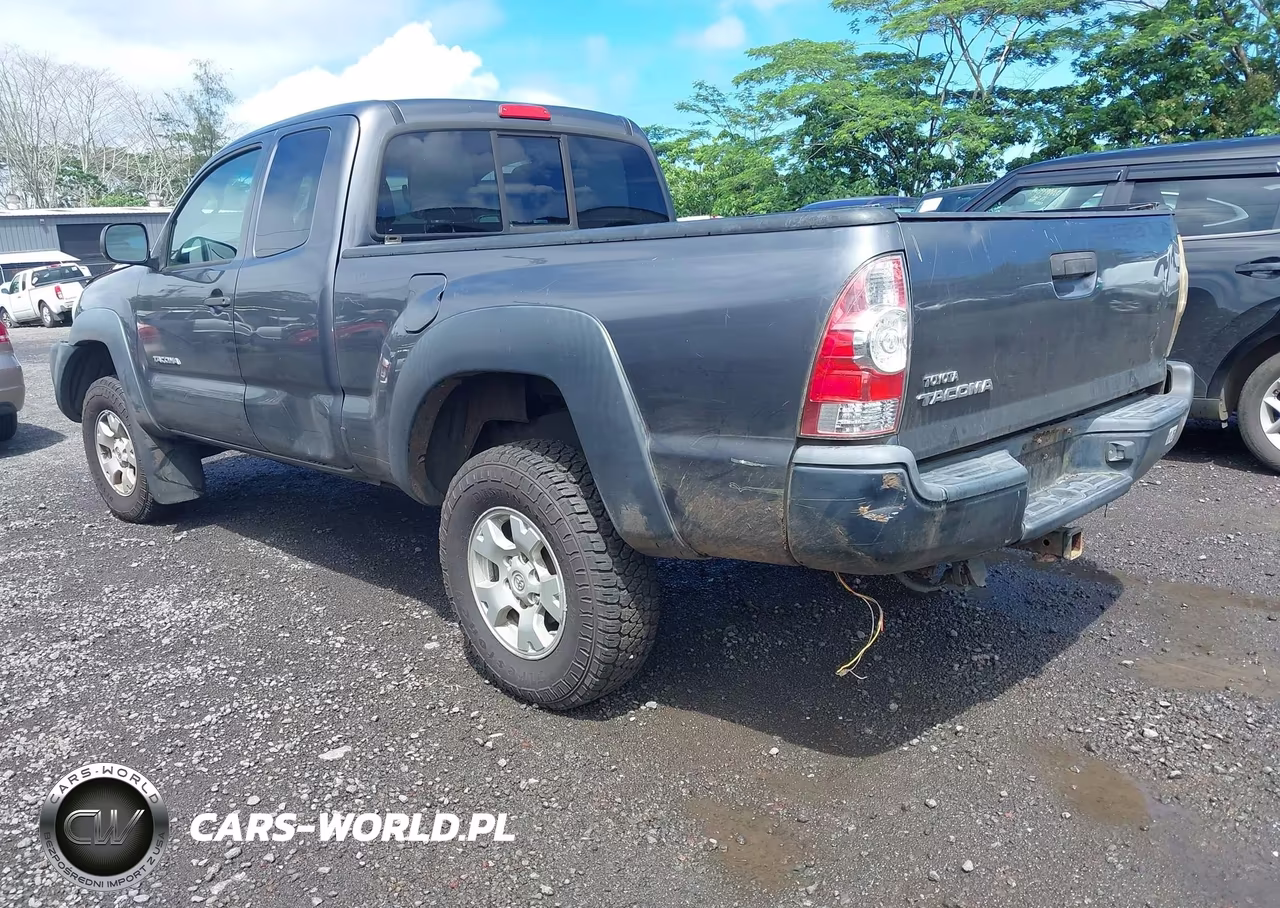 2011 Toyota Tacoma VIN:5TFUX4EN7BX004971 - 3