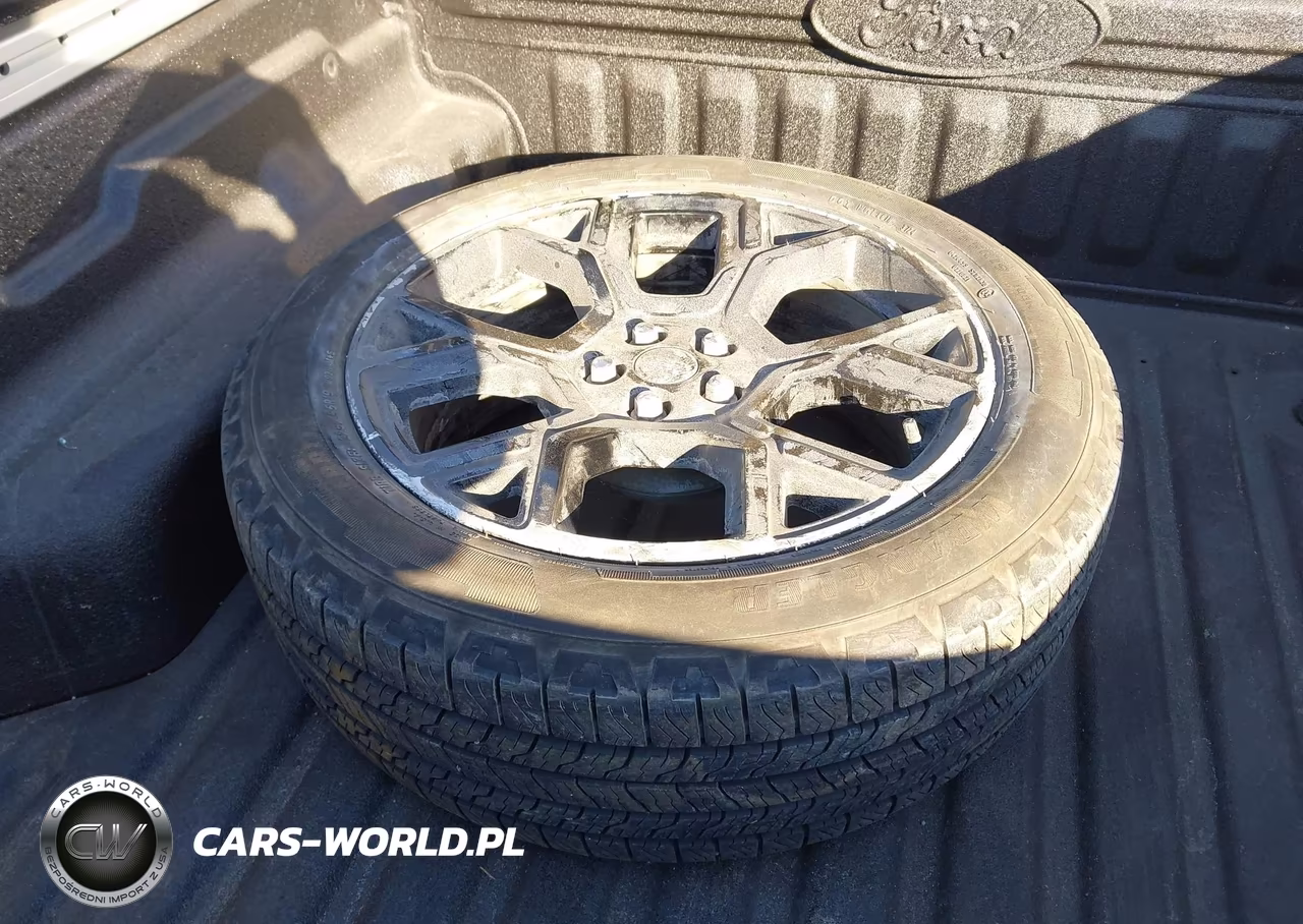 2025 Ford Maverick Lariat VIN:3FTTW8S38SRA29430 - 12