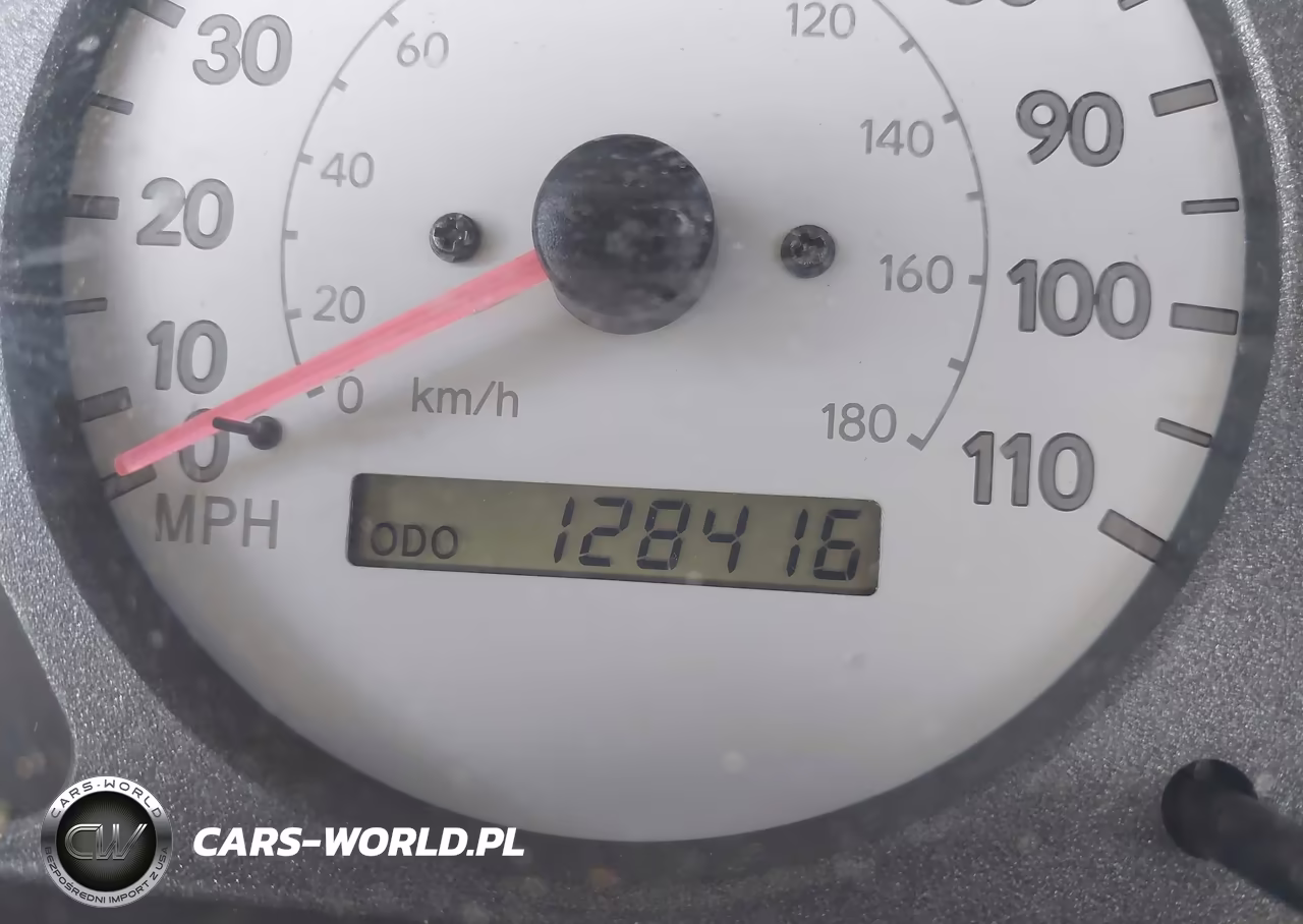 1999 Toyota Corolla Le VIN:2T1BR12E0XC187141 - 15