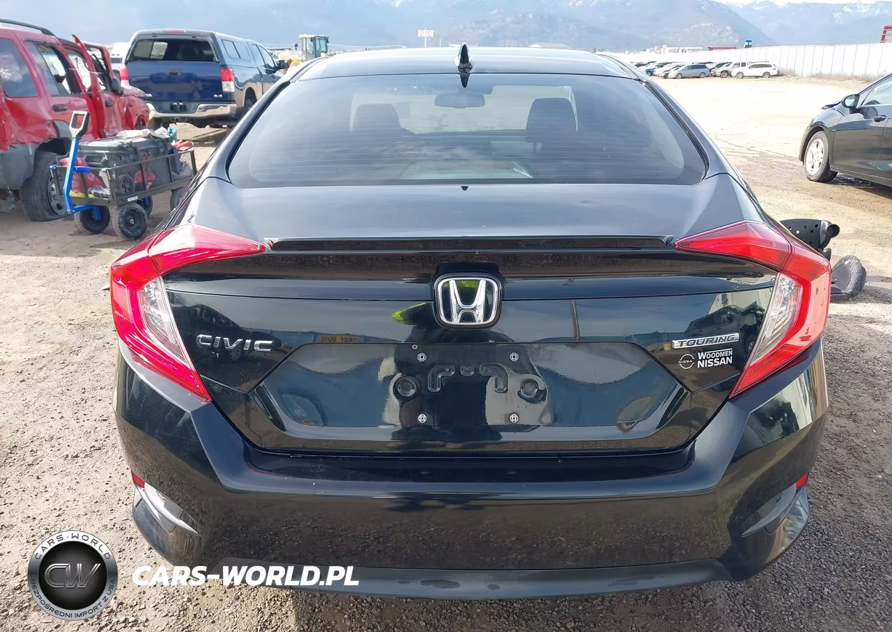 2016 Honda Civic Touring VIN:19XFC1F99GE037496 - 16