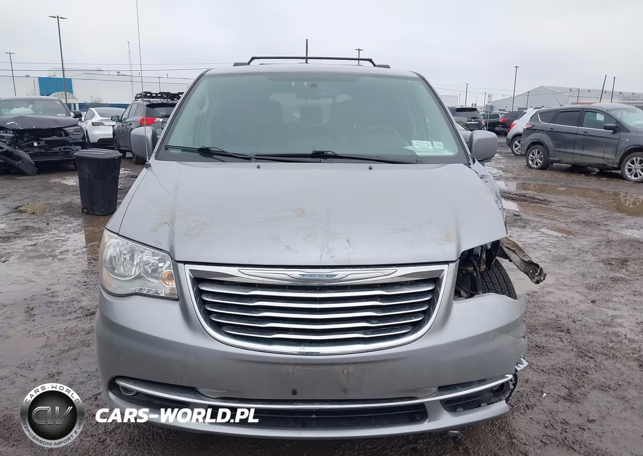 2015 Chrysler Town & Country Touring-L VIN:2C4RC1CG1FR661211 - 12