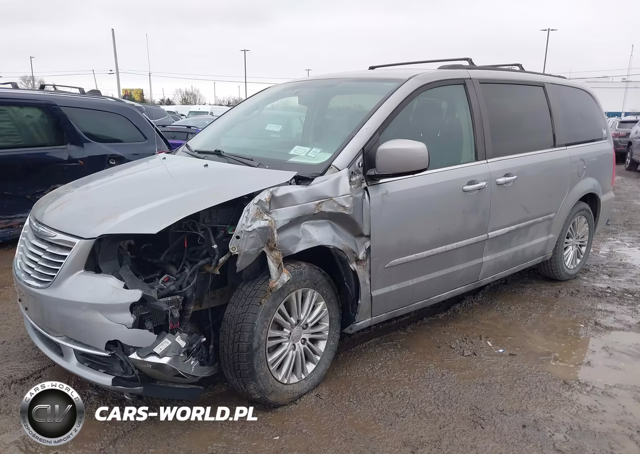 2015 Chrysler Town & Country Touring-L VIN:2C4RC1CG1FR661211 - 2
