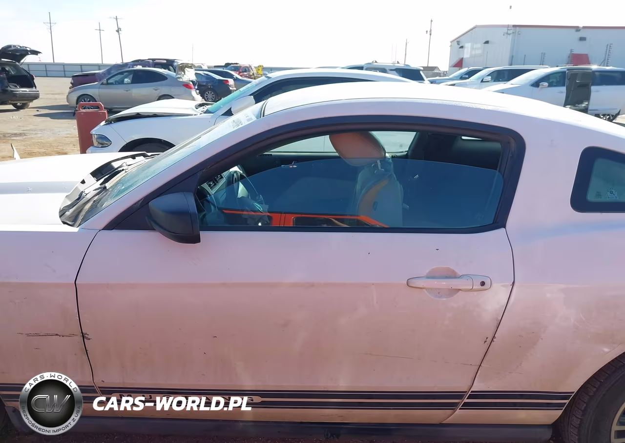 2012 Ford Mustang V6 Premium VIN:1ZVBP8AM5C5208206 - 15