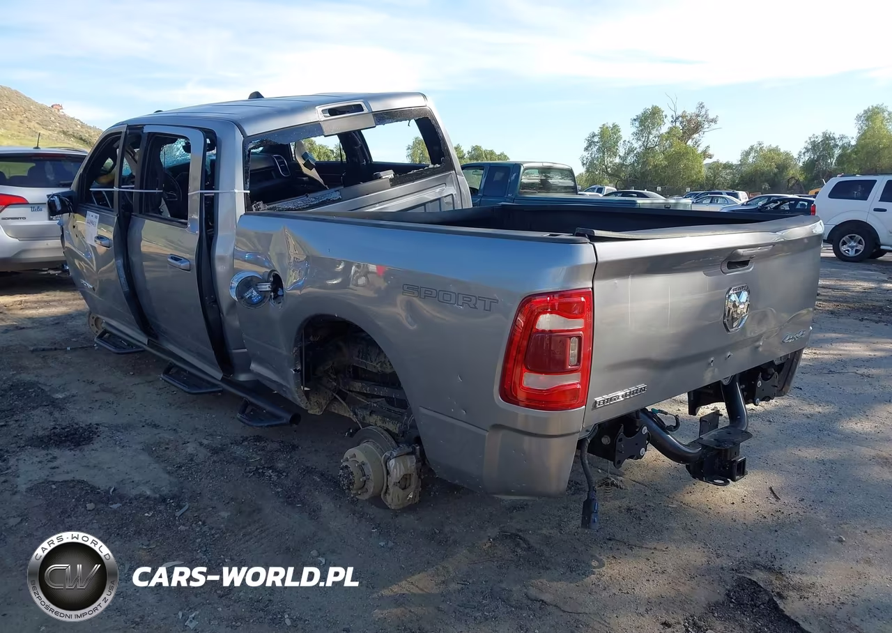 2024 Ram 2500 Big Horn 4X4 6'4 Box VIN:3C6UR5DL8RG178926 - 3
