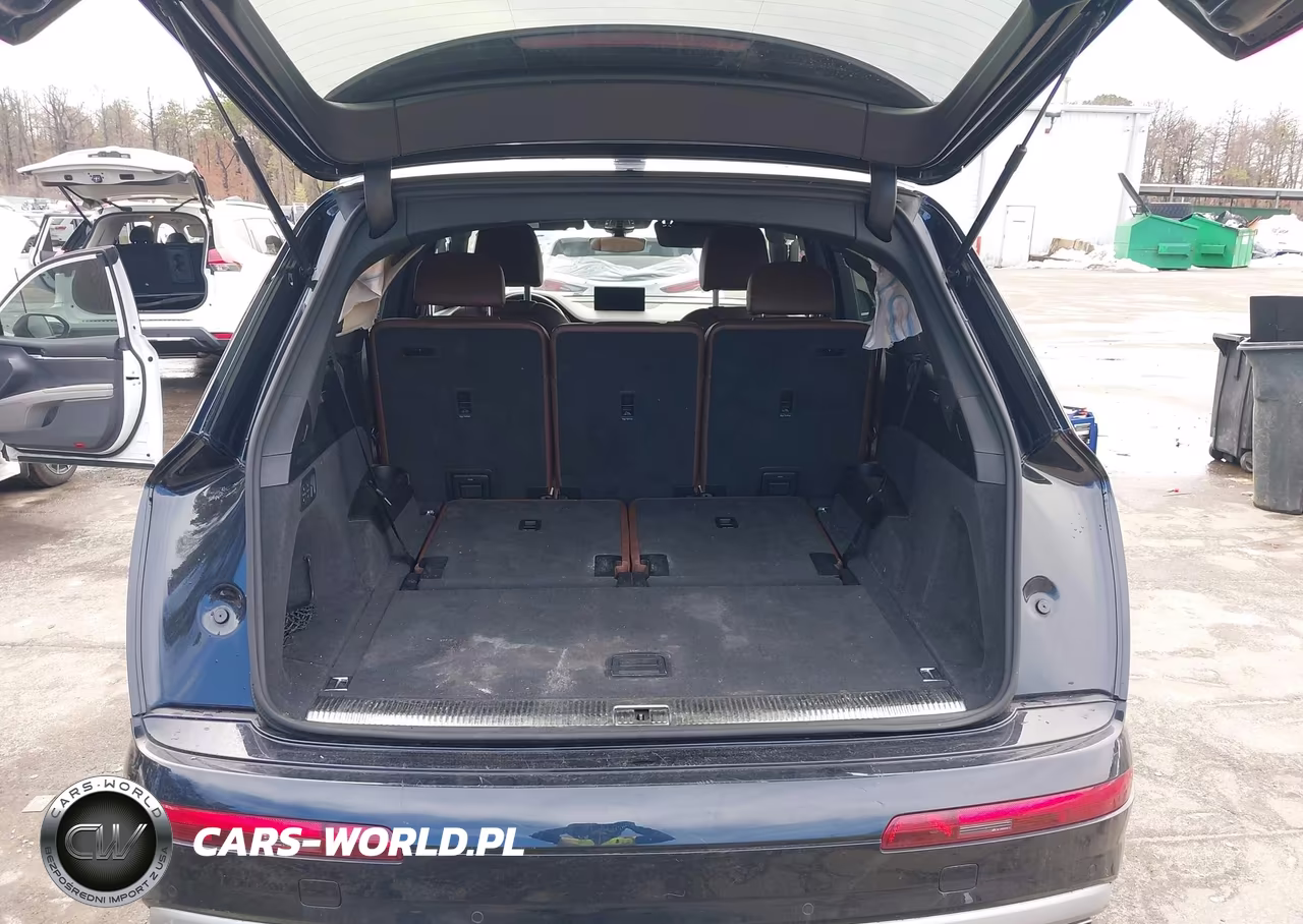 2017 Audi Q7 3.0T Premium VIN:WA1LAAF73HD052127 - 18