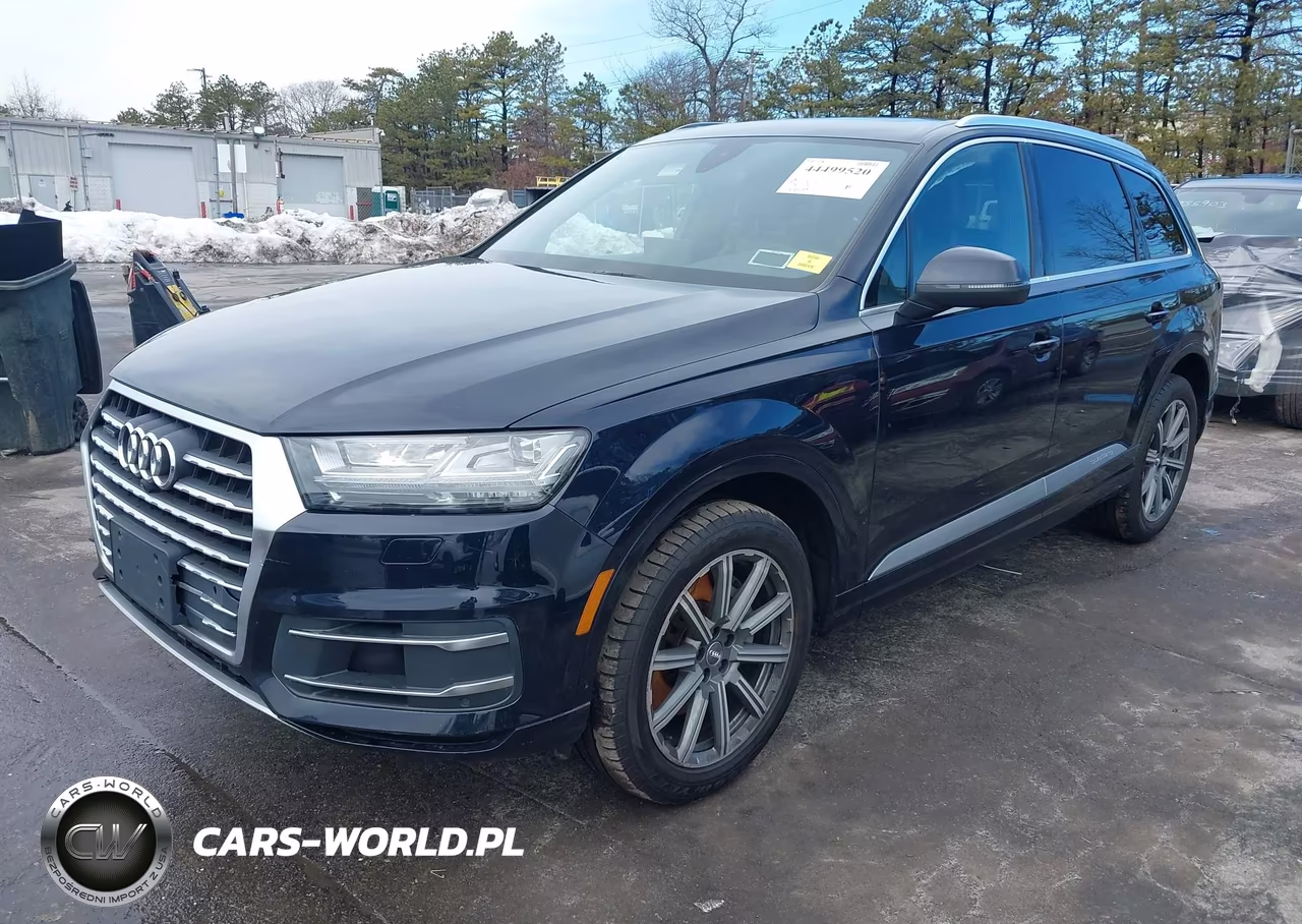 2017 Audi Q7 3.0T Premium VIN:WA1LAAF73HD052127 - 2