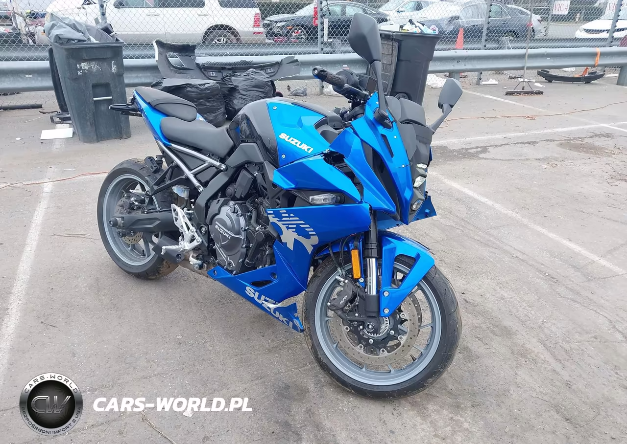 2025 Suzuki Gsx800 F